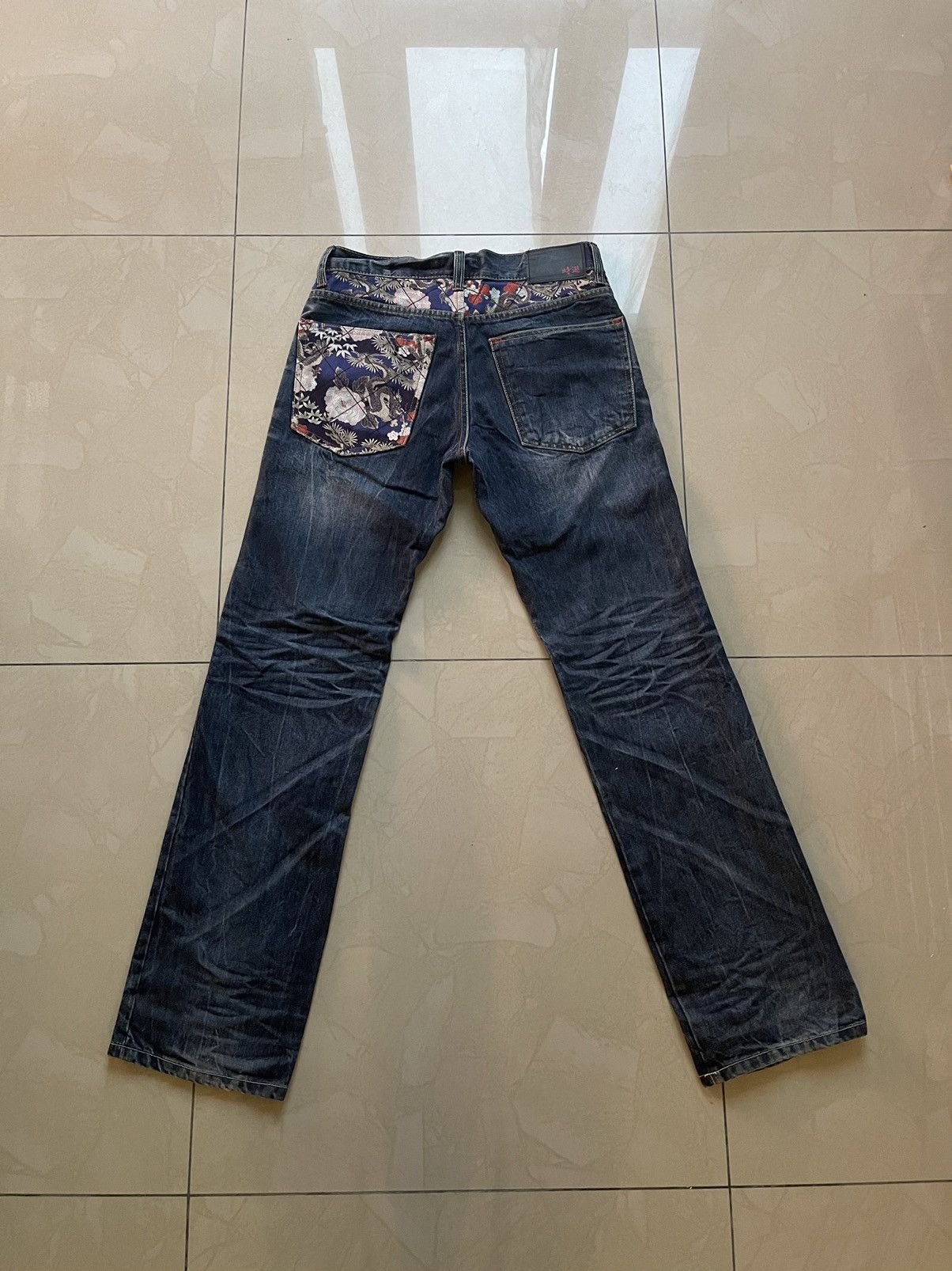 Japanese Brand JIN KNIGHT JAPAN SCRIPT SAKURA DESIGN DENIM JEANS KARAKURI Size US 30 / EU 46 - 1 Thumbnail