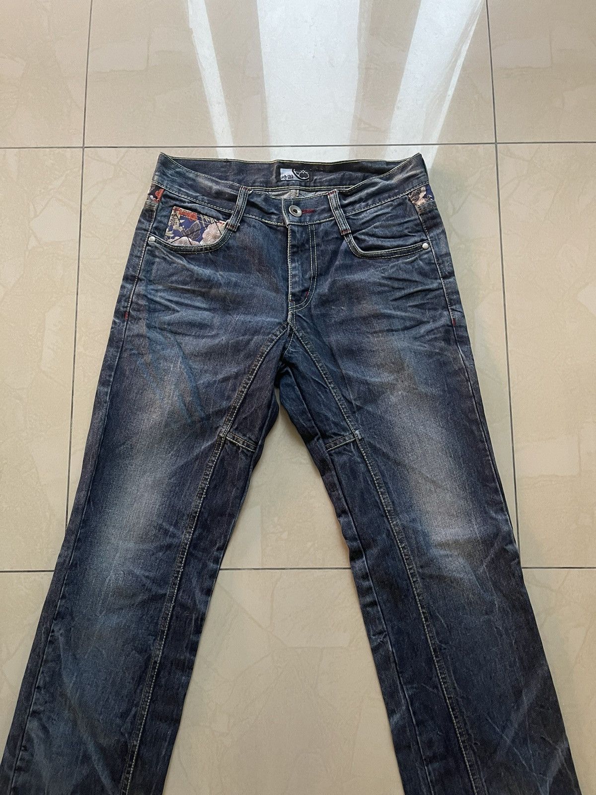 Japanese Brand JIN KNIGHT JAPAN SCRIPT SAKURA DESIGN DENIM JEANS KARAKURI Size US 30 / EU 46 - 4 Thumbnail