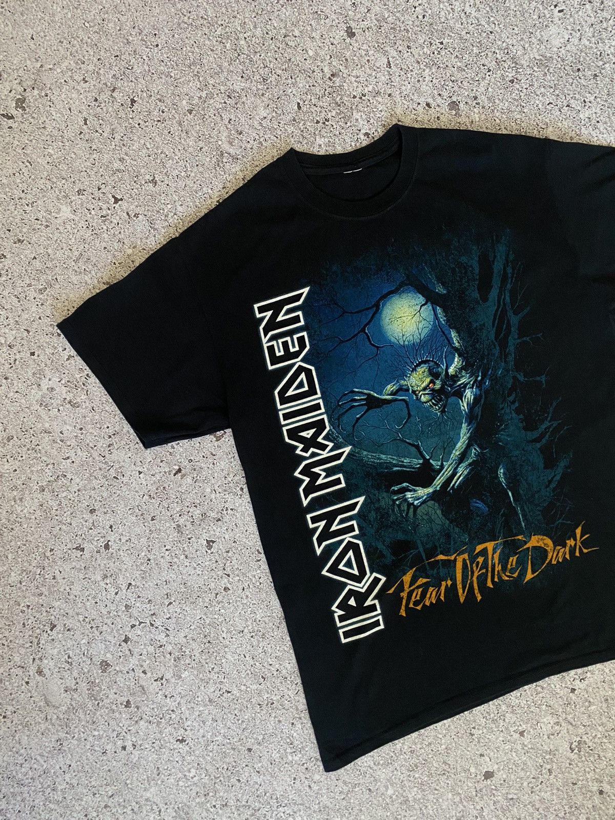 Band Tees × Vintage Vintage Iron Maiden Fear Of The Dark T Shirt Band Tee Size US L / EU 52-54 / 3 - 2 Thumbnail