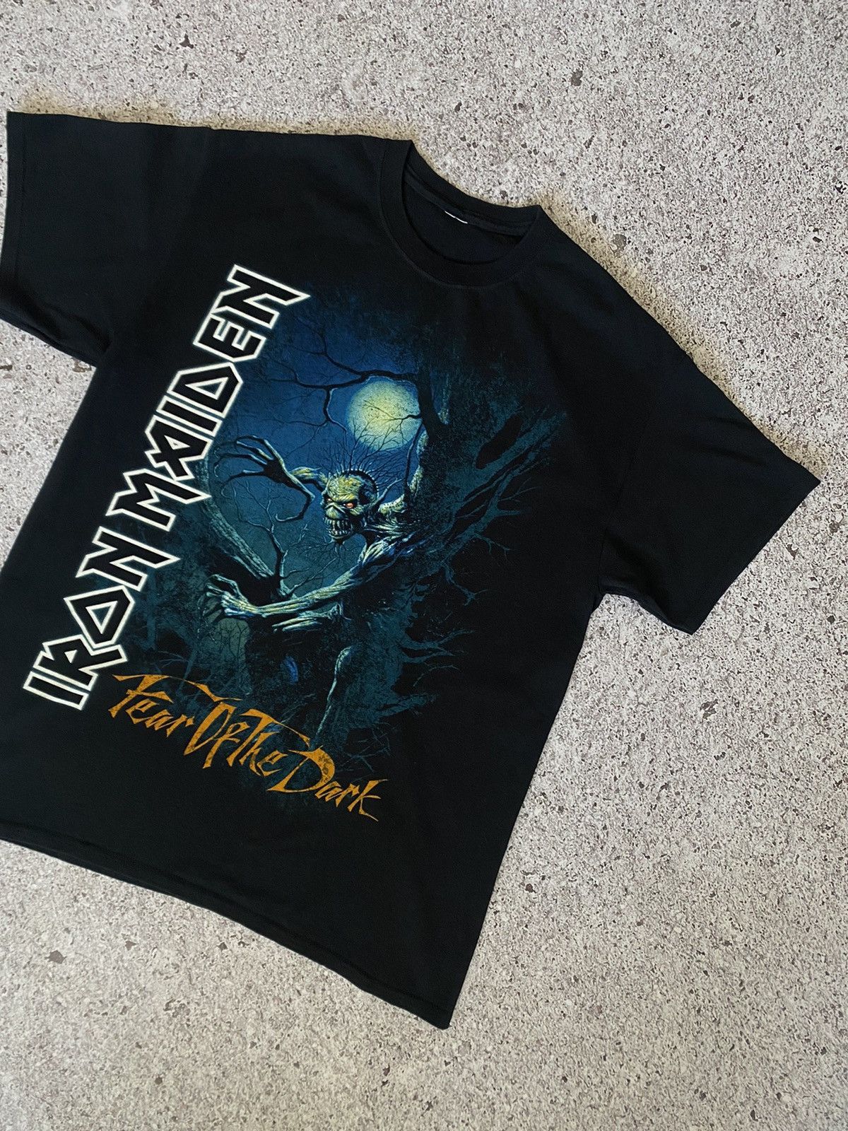 Band Tees × Vintage Vintage Iron Maiden Fear Of The Dark T Shirt Band Tee Size US L / EU 52-54 / 3 - 3 Thumbnail