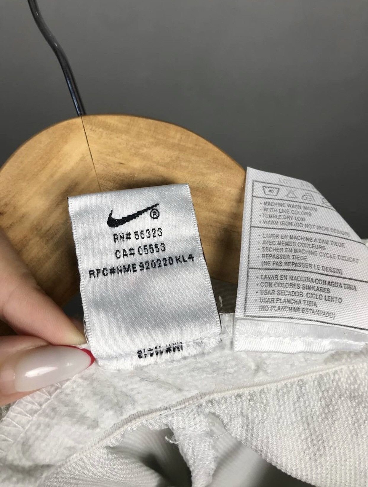 Nike Nike Court vintage swoosh streetwear shorts Size US 36 / EU 52 - 7 Thumbnail