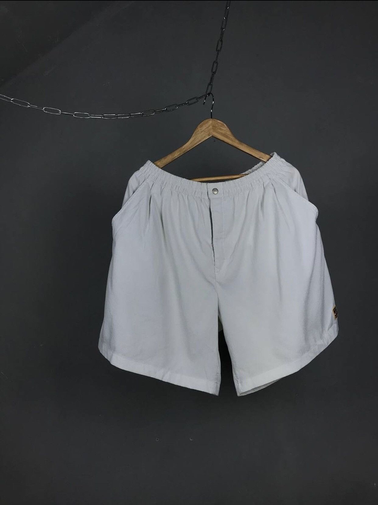 Nike Nike Court vintage swoosh streetwear shorts Size US 36 / EU 52 - 1 Thumbnail