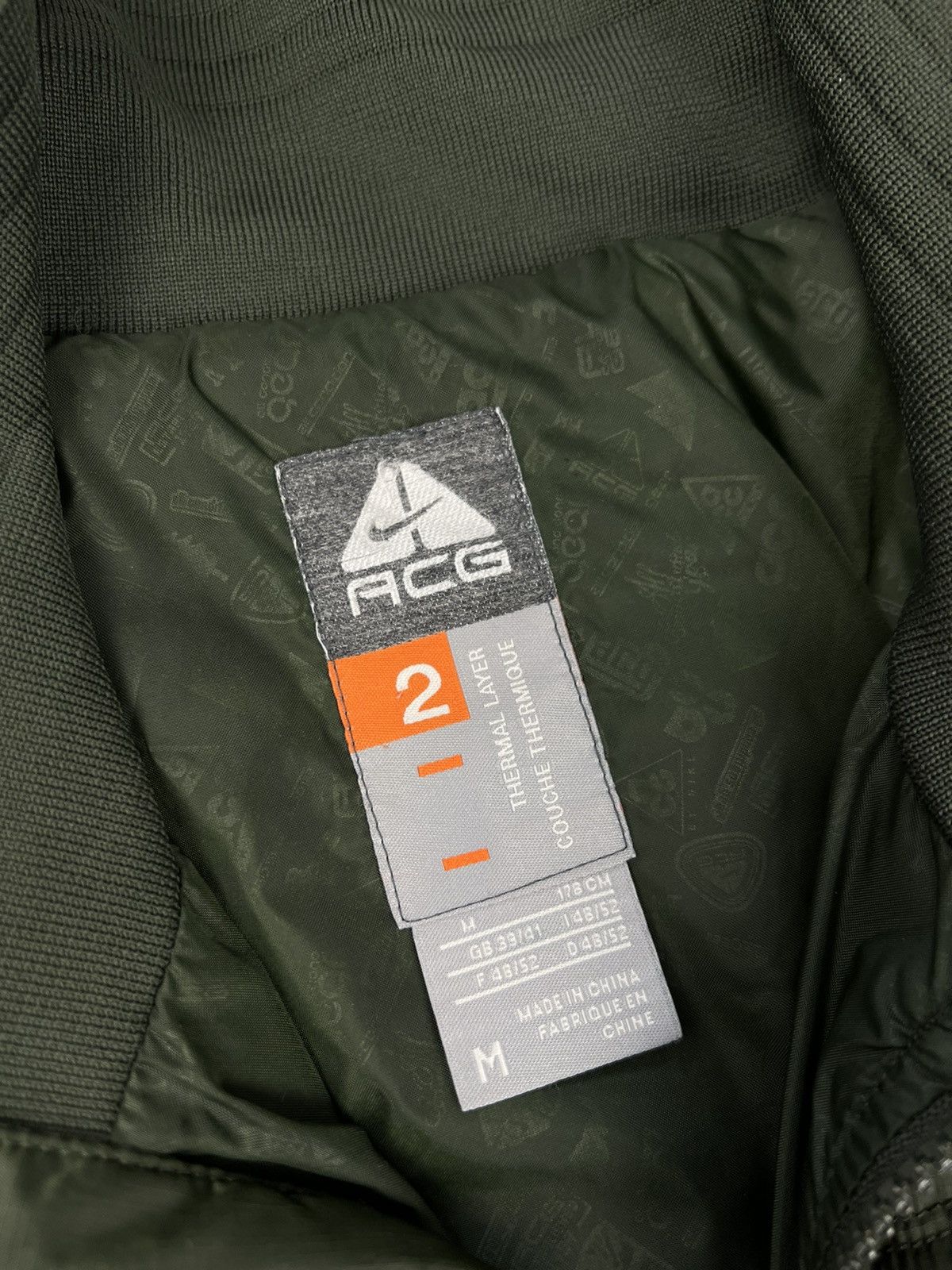 Nike × Nike ACG × Vintage Nike ACG Vintage 2 Thermal Layer Beige Quilted Liner Jacket Size US M / EU 48-50 / 2 - 5 Thumbnail