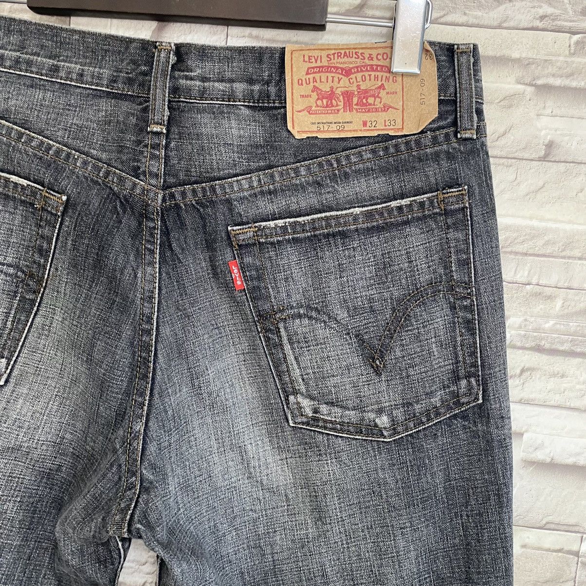 Levi's Vintage Levis 517 Flare Jeans Black Hedi Slimane 32x29 Size US 32 / EU 48 - 12 Thumbnail