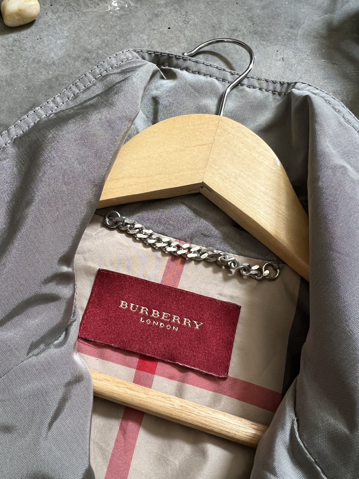 Burberry Vintage 🖤 Burberry Double Breast Trench Coat Size US S / EU 44-46 / 1 - 17 Thumbnail