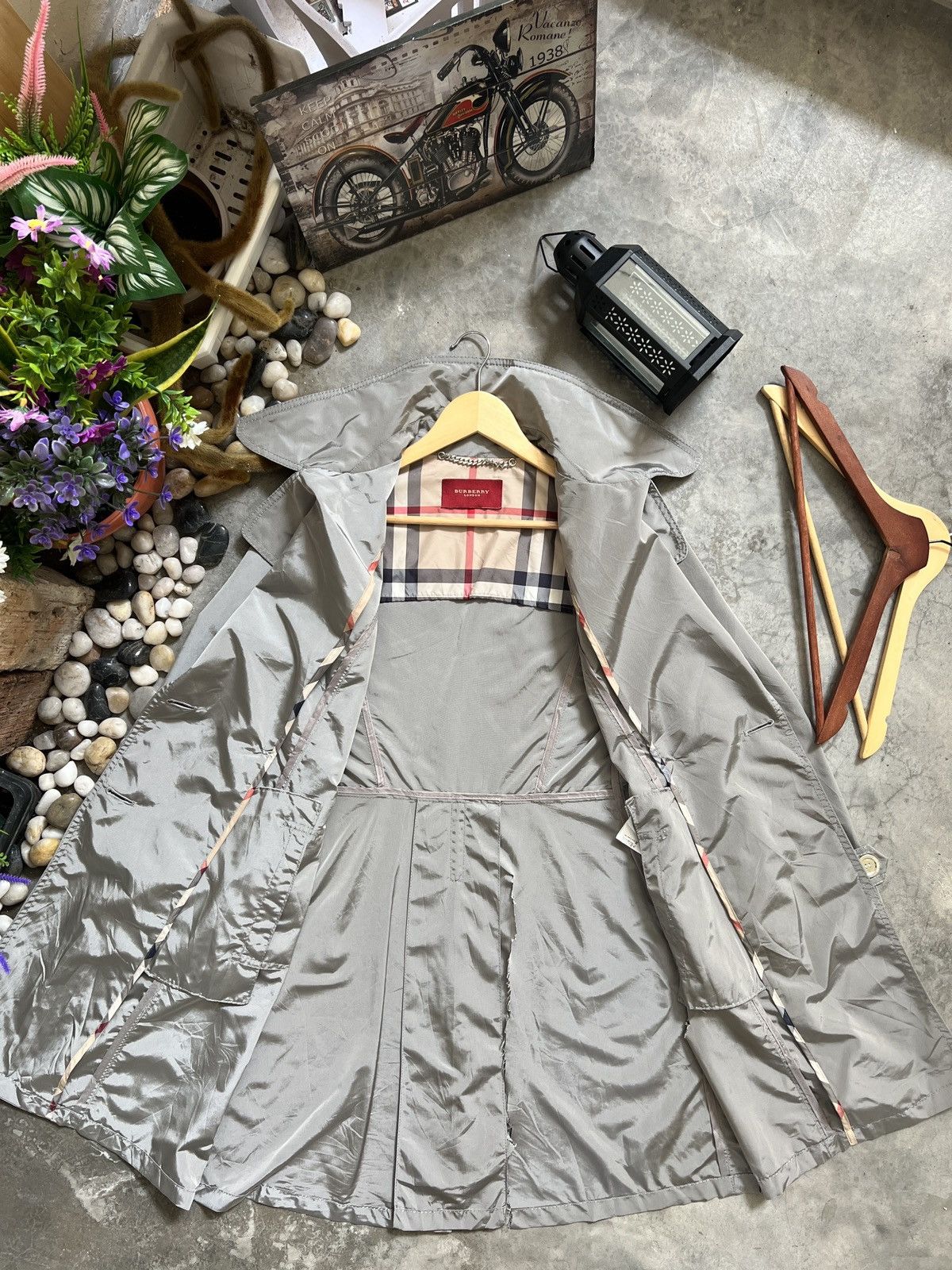 Burberry Vintage 🖤 Burberry Double Breast Trench Coat Size US S / EU 44-46 / 1 - 11 Thumbnail