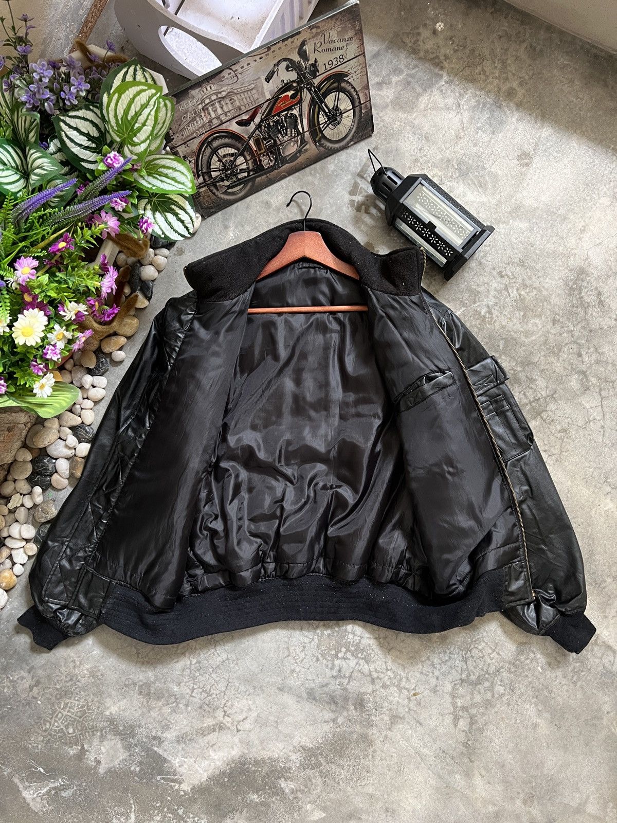 Vintage Vintage 🏴‍☠️ Fully Leather Quilted Bomber Jacket Size US L / EU 52-54 / 3 - 11 Thumbnail