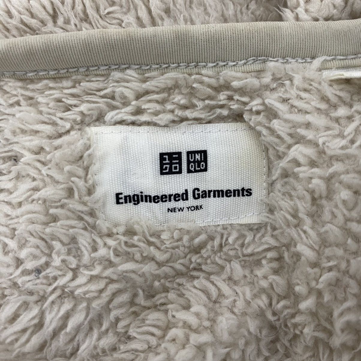 Engineered Garments ENGINEERED GARMENTS UNIQLO Sherpa Fleece Cream Sweatshirt Size US L / EU 52-54 / 3 - 3 Thumbnail