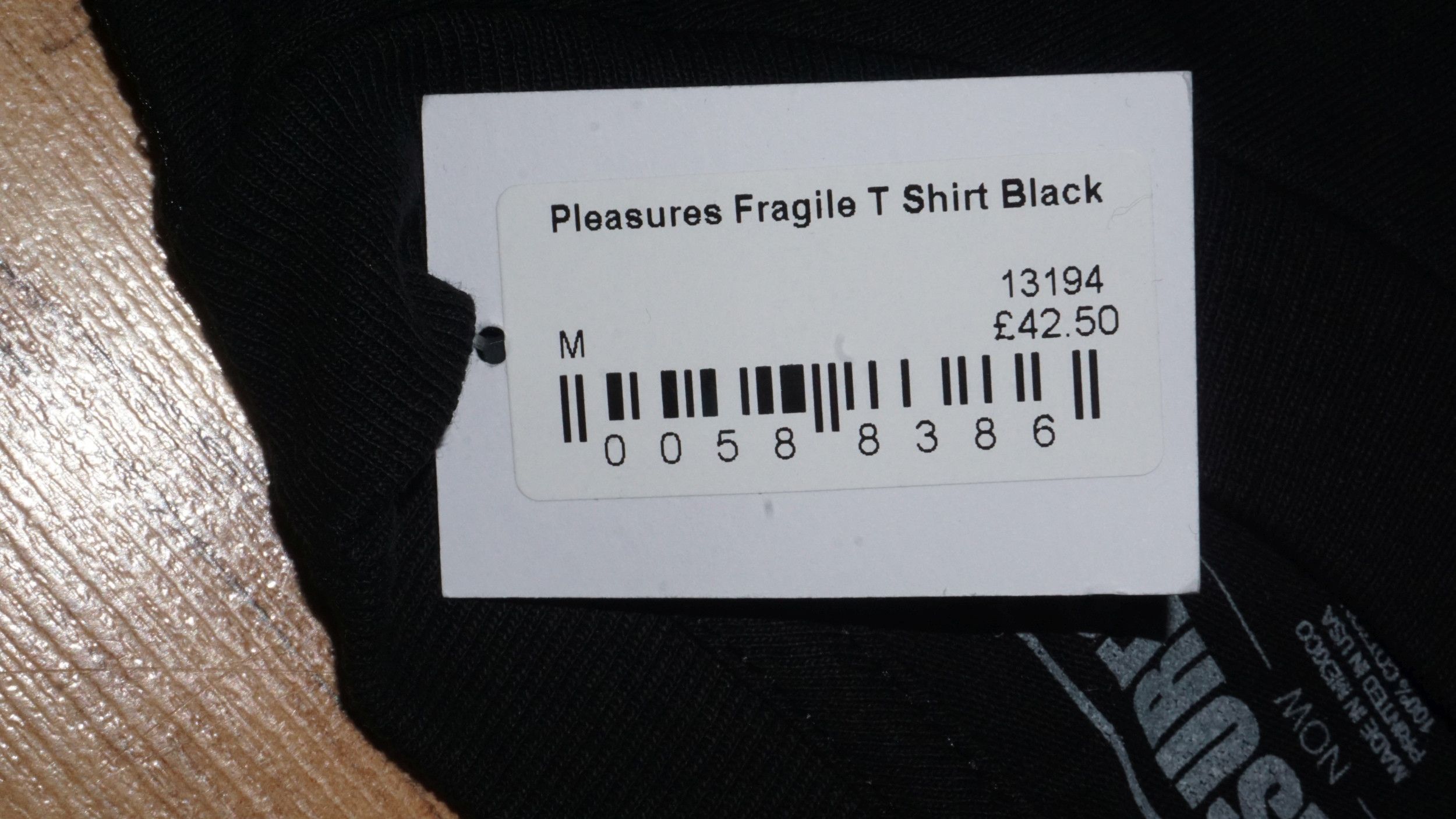 Pleasures Pleasures Fragile Box Logo Tshirt NEW WITH TAGS Size US M / EU 48-50 / 2 - 6 Thumbnail