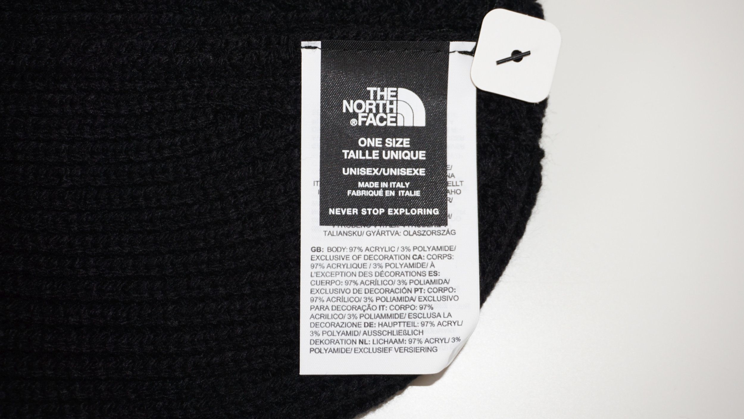 The North Face The North Face Big Logo Cuffed Beanie Black NEW WITH TAGS Size ONE SIZE - 7 Thumbnail