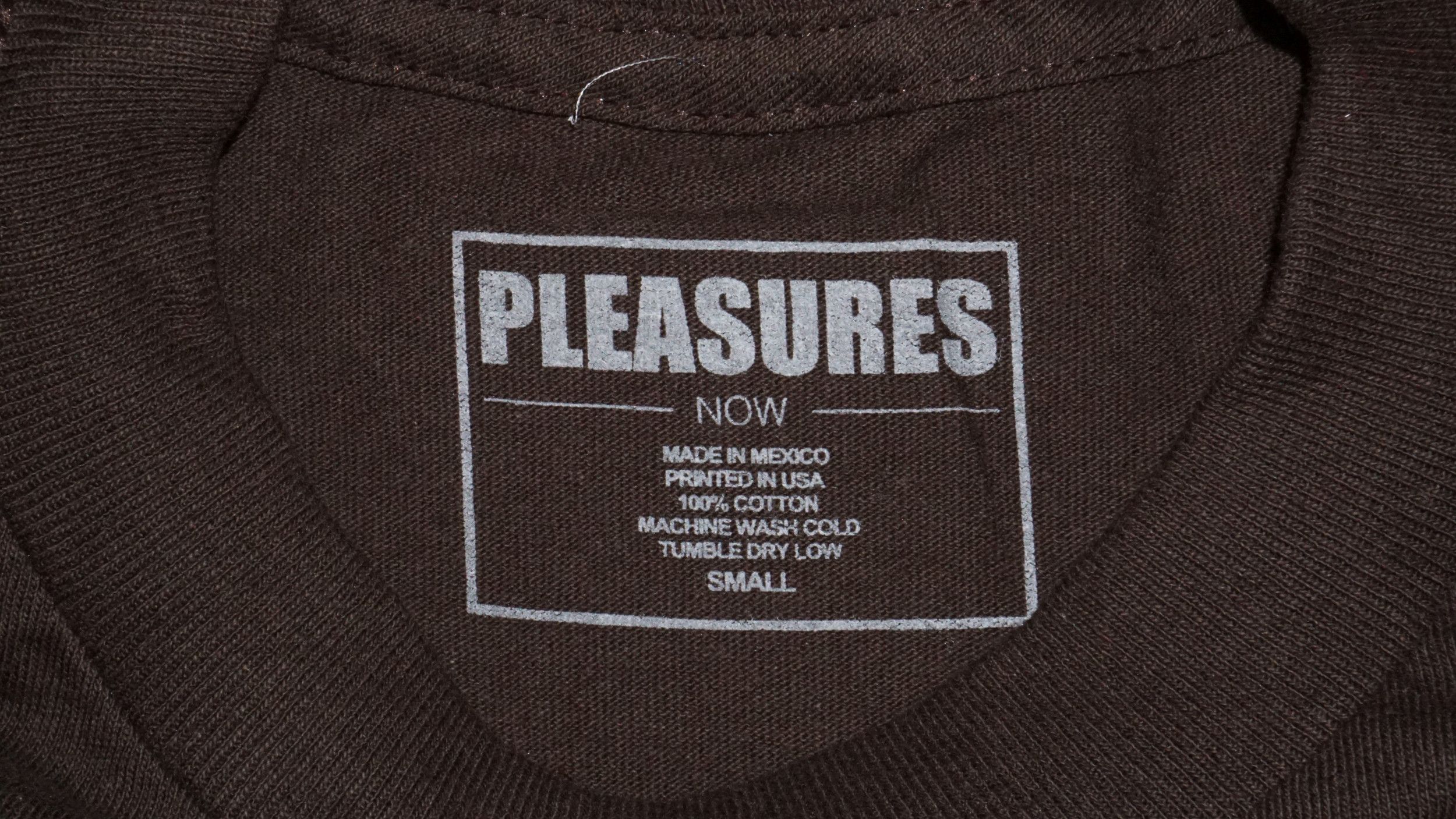 Pleasures Pleasures Satisfaction Guaranteed Longsleeve NEW WITH TAGS Size US S / EU 44-46 / 1 - 4 Thumbnail