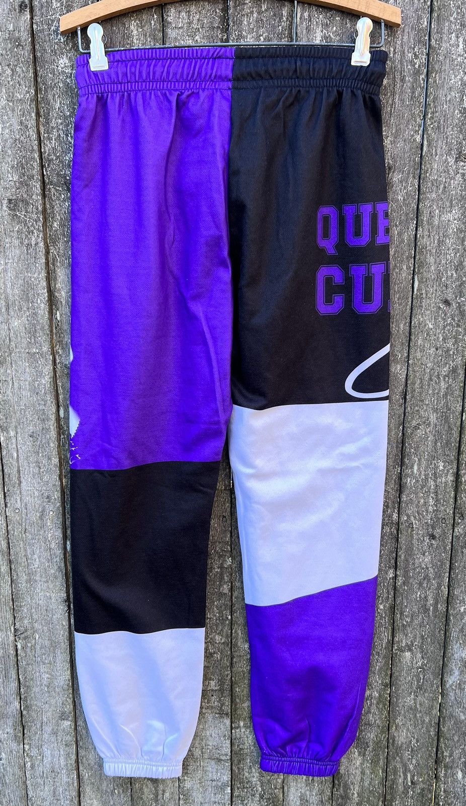 Band Tees Official Selena “Queen Of Cumbia”sweatpants joggers small Size 28" / US 6 / IT 42 - 5 Thumbnail