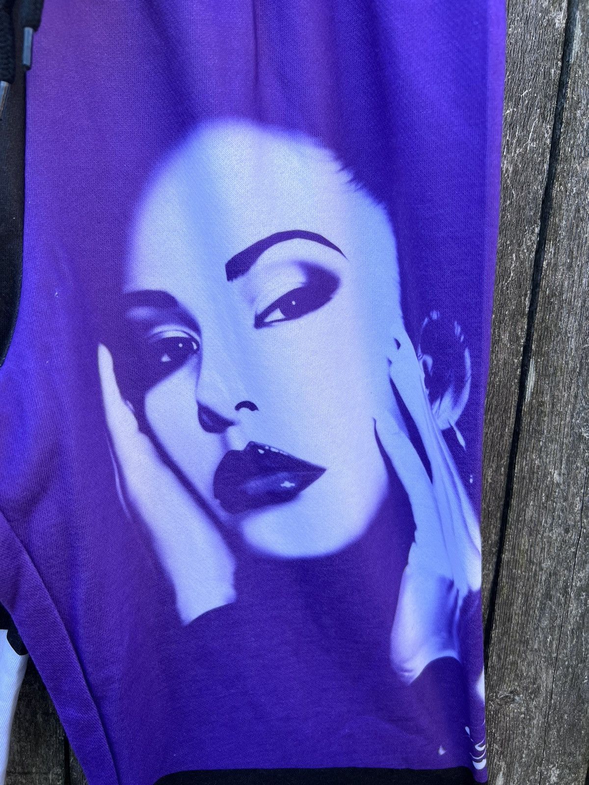 Band Tees Official Selena “Queen Of Cumbia”sweatpants joggers small Size 28" / US 6 / IT 42 - 3 Thumbnail