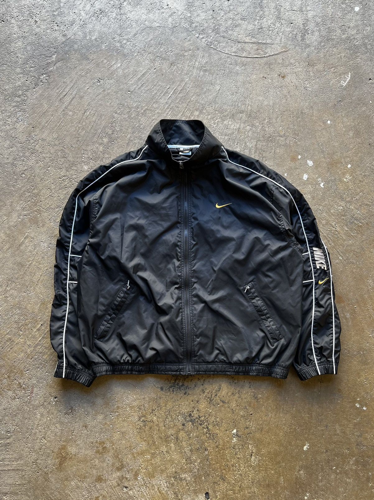 Nike NIKE ELITE Elite Nylon Jacket, Men's Size Medium Nylon black type Vintage Second Hand