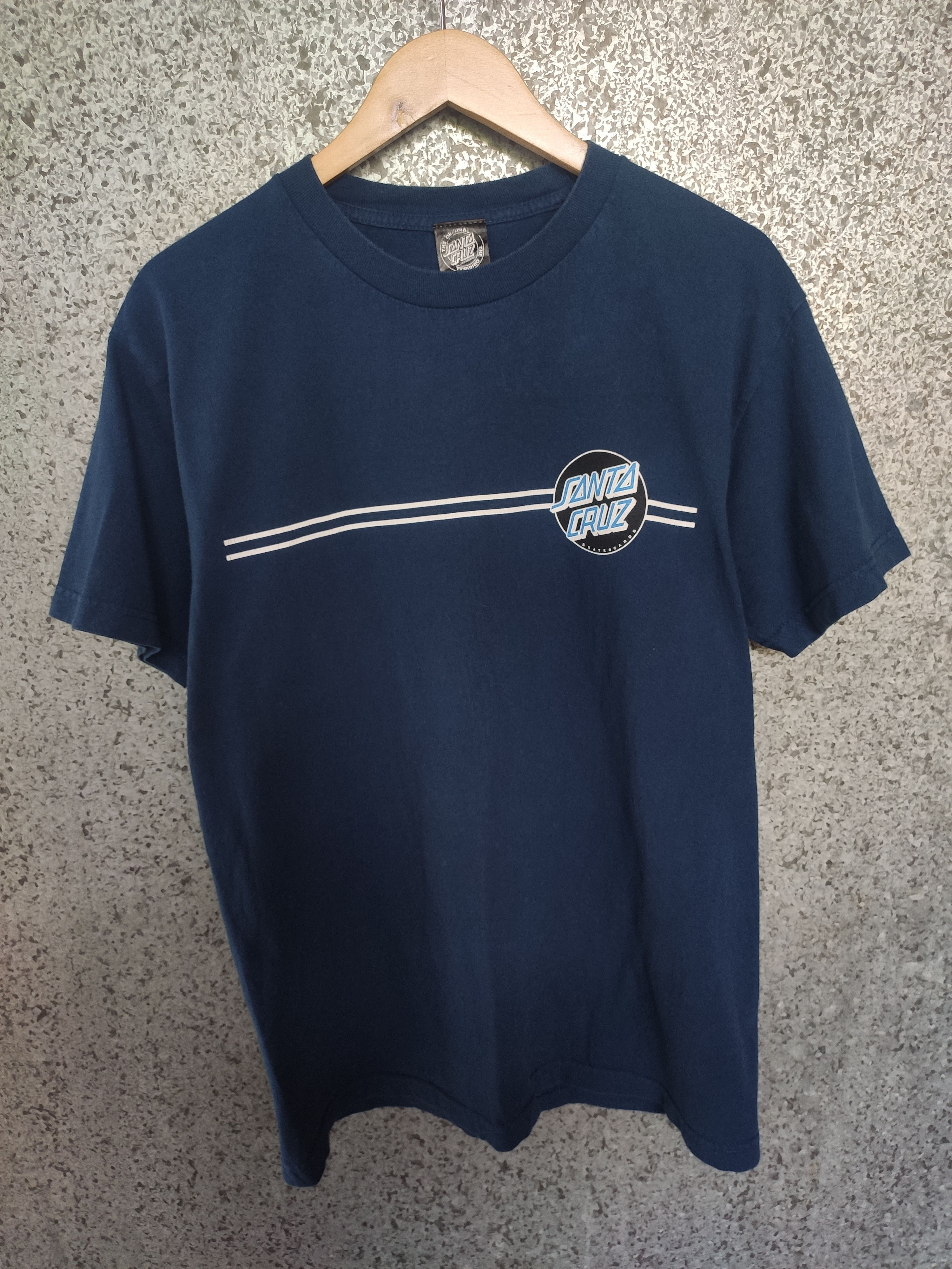Santa Cruz Skateboards 🔥 Vintage Santa Cruz t shirt big logo Size US L / EU 52-54 / 3 - 5 Thumbnail