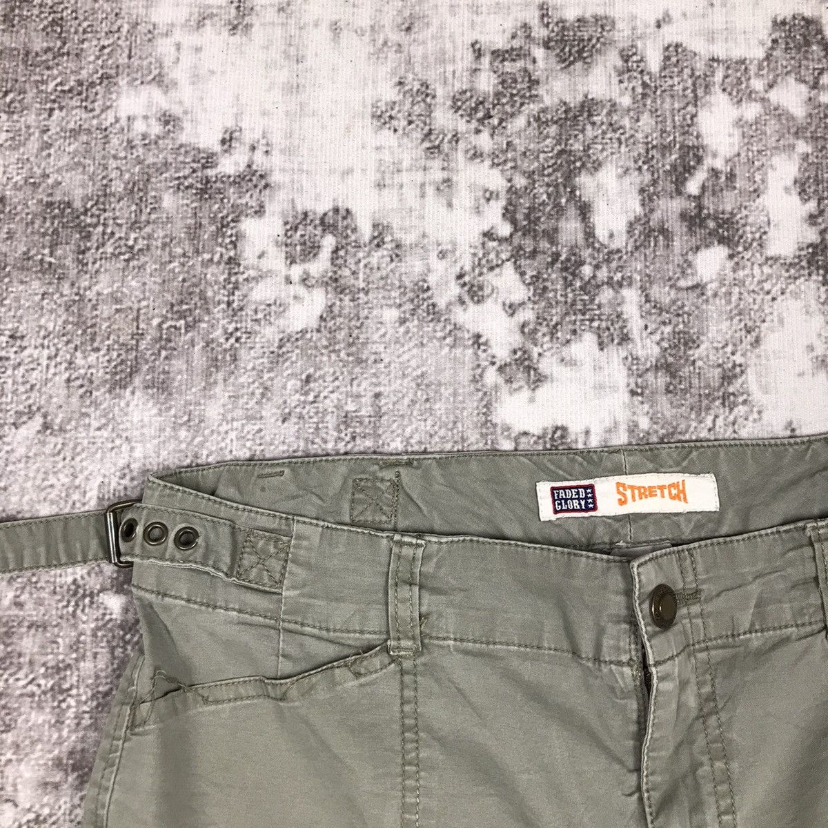 Japanese Brand × Vintage Vintage Japanese Faded Glory Olive Green Loose Cargo Pants Size 30" / US 8 / IT 44 - 7 Thumbnail