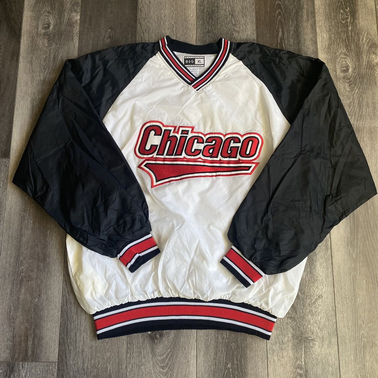 Vintage Vintage 1990s Big Land Authentic Chicago Coach Jacket Nylon Size US XL / EU 56 / 4 - 1 Thumbnail
