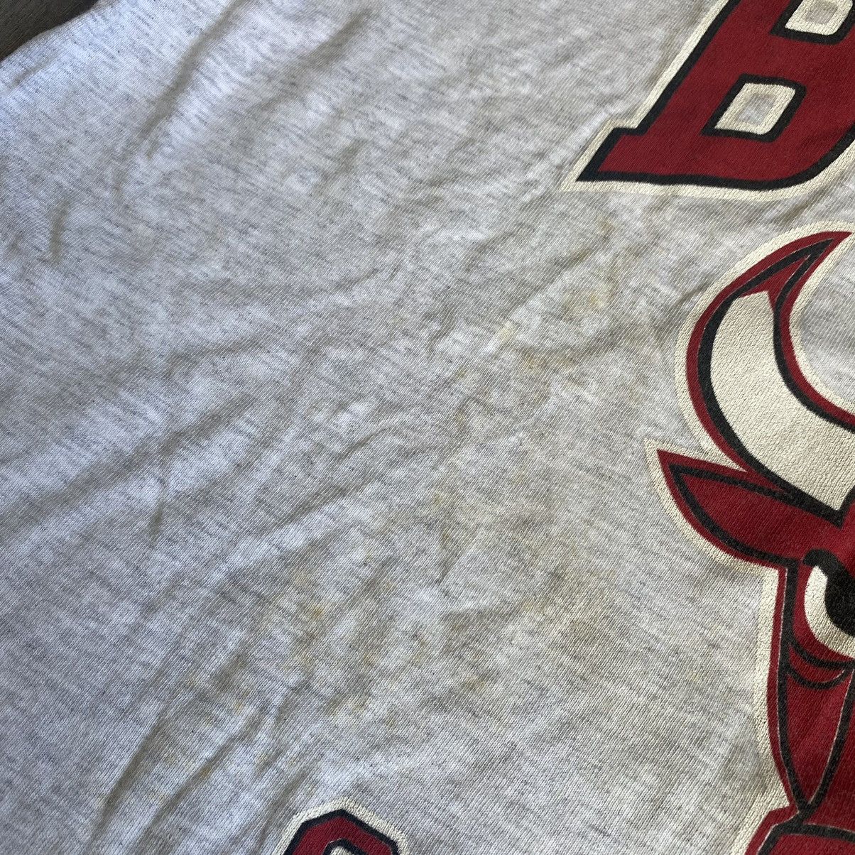 NBA Vintage 1990s NBA Chicago Bulls T Shirt and Shorts Bundle XL Size US XL / EU 56 / 4 - 4 Thumbnail