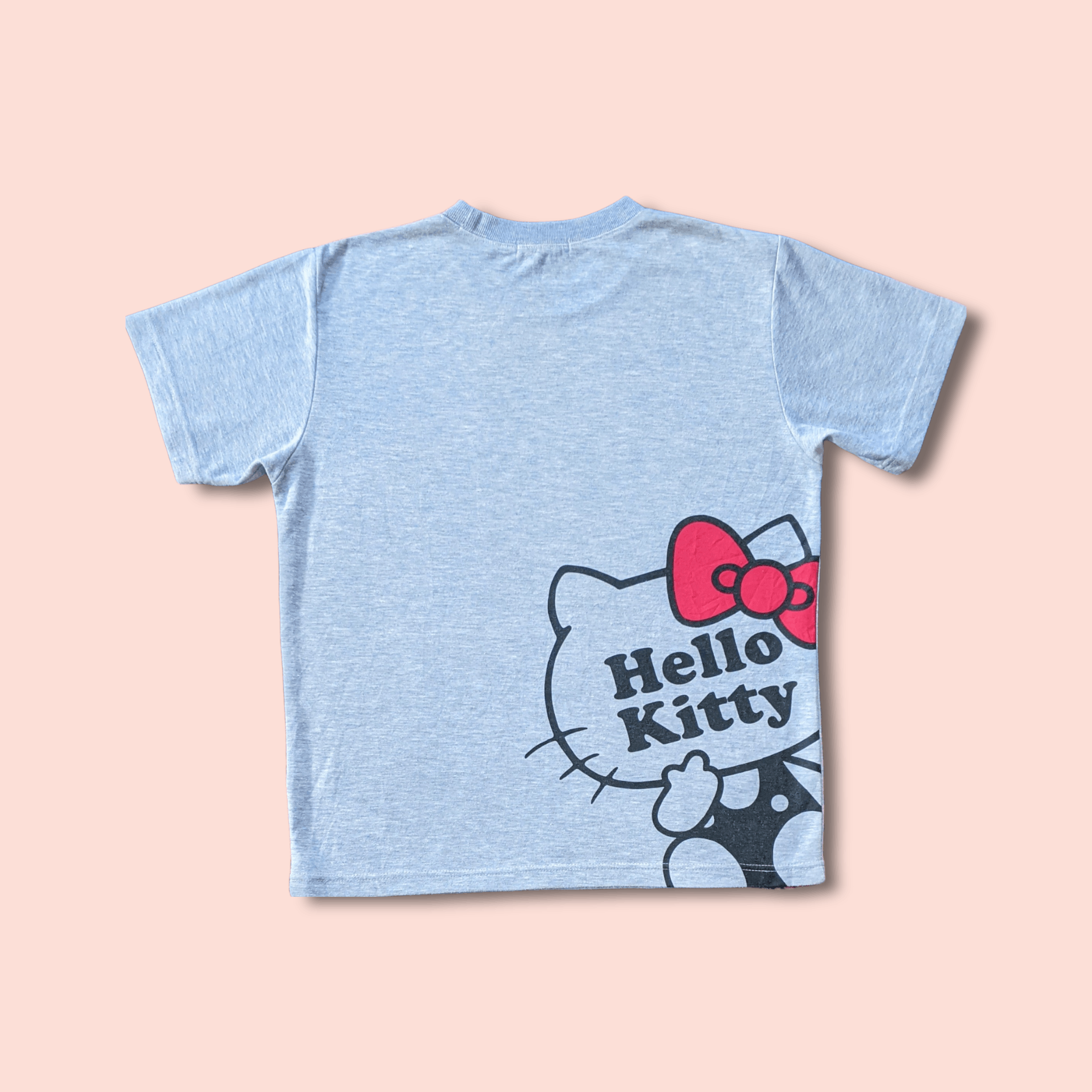 Anime × Japanese Brand × Vintage Original Sanrio Hello Kitty Big Print T shirt Size US M / EU 48-50 / 2 - 1 Thumbnail
