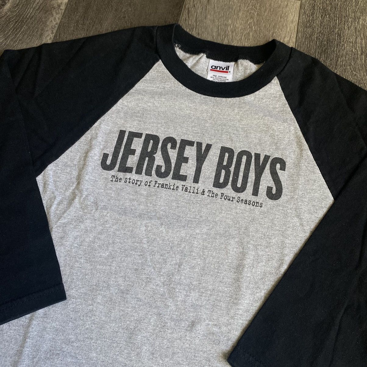 Band Tees Vintage 2000s Jersey Boys Frankie Valli Raglan Band Logo Tee Size US M / EU 48-50 / 2 - 2 Thumbnail