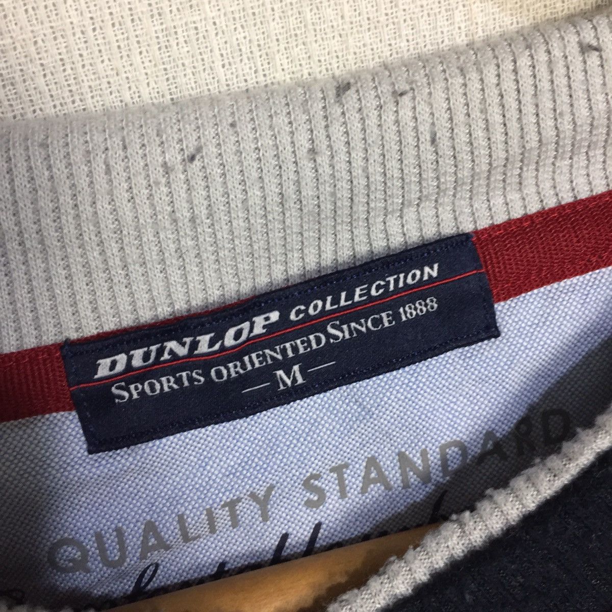 Dunlop V neck sweatshirt Dunlop collection nice design Size US M / EU 48-50 / 2 - 4 Thumbnail