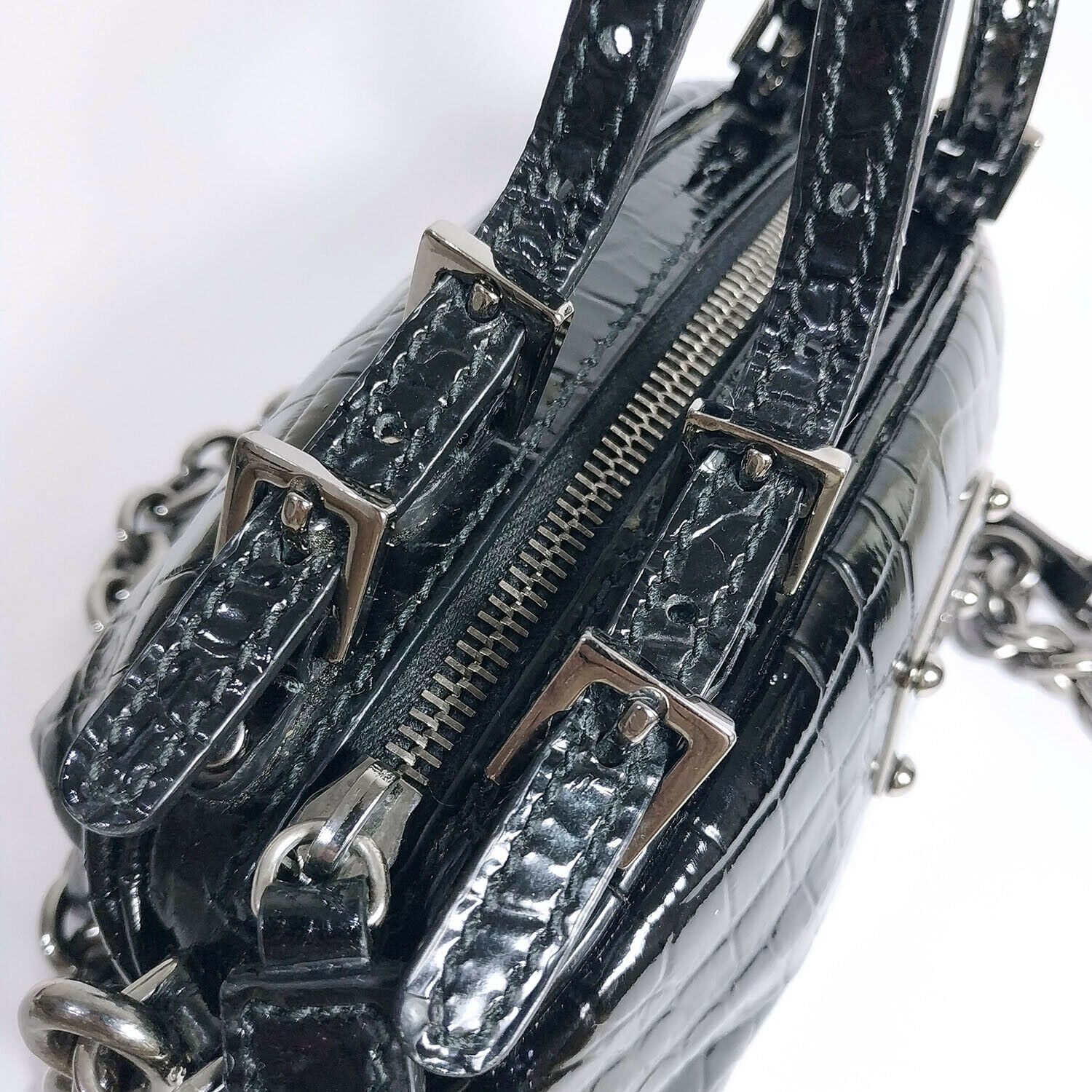 Dolce & Gabbana croc-embossed patent leather handbag w/ chain Size ONE SIZE - 2 Thumbnail