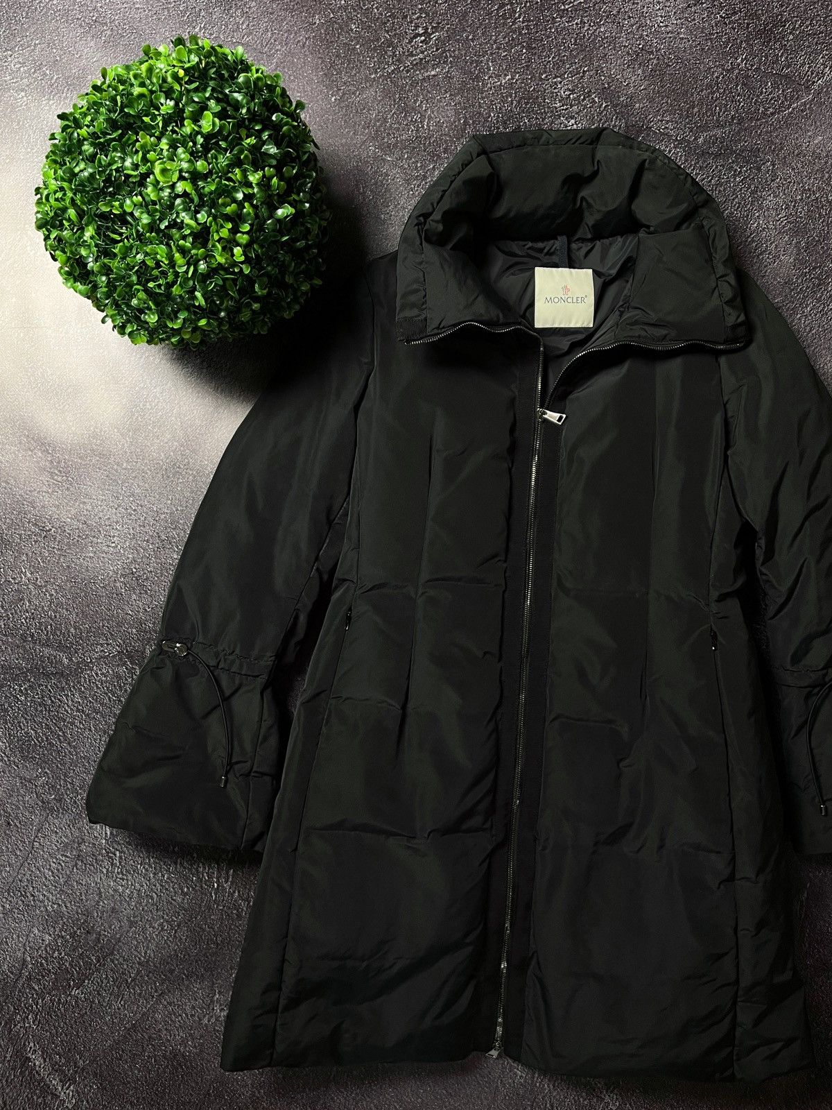 Moncler alnus jacket clearance