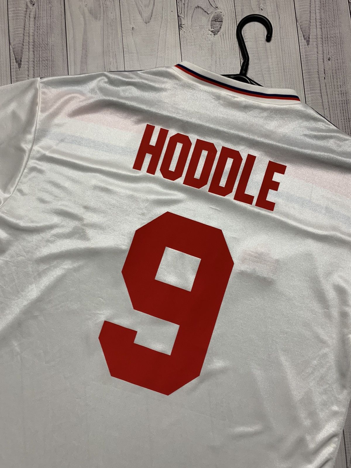Vintage Vintage soccer jersey England Hoddle 9 admiral Size US XL / EU 56 / 4 - 5 Thumbnail