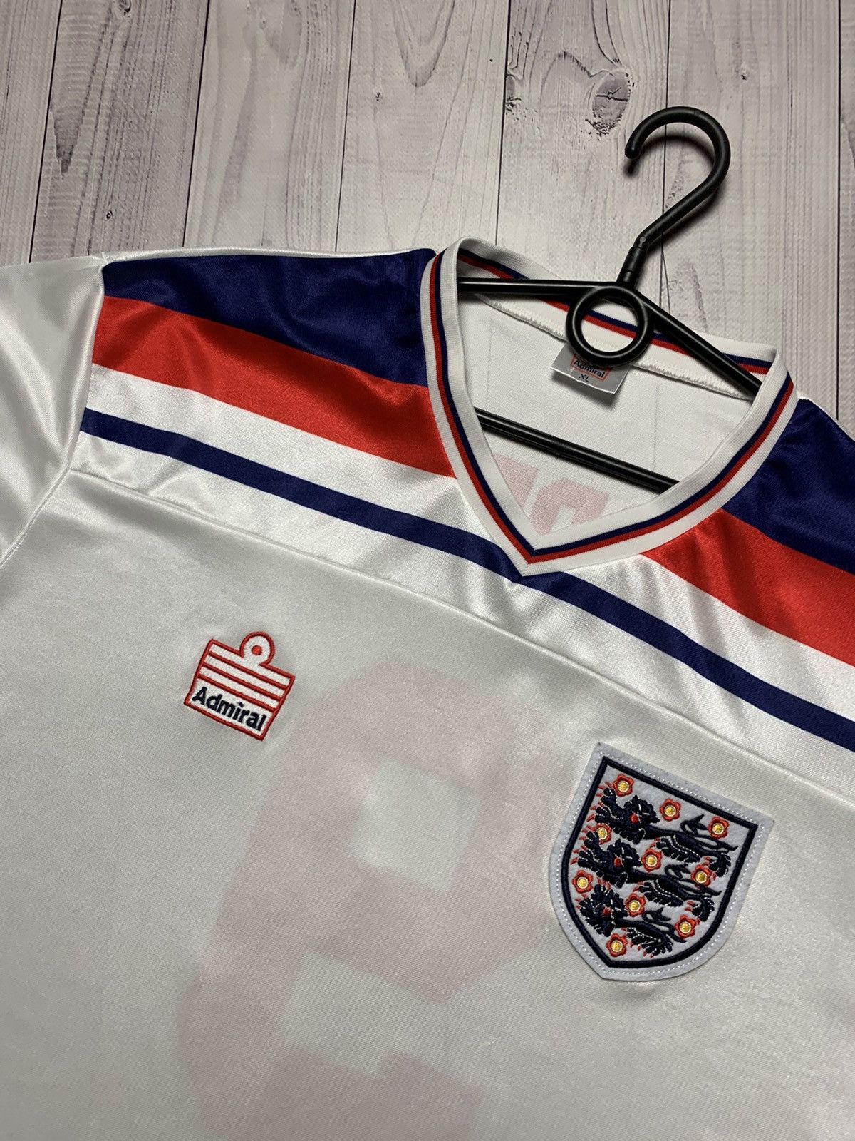Vintage Vintage soccer jersey England Hoddle 9 admiral Size US XL / EU 56 / 4 - 3 Thumbnail
