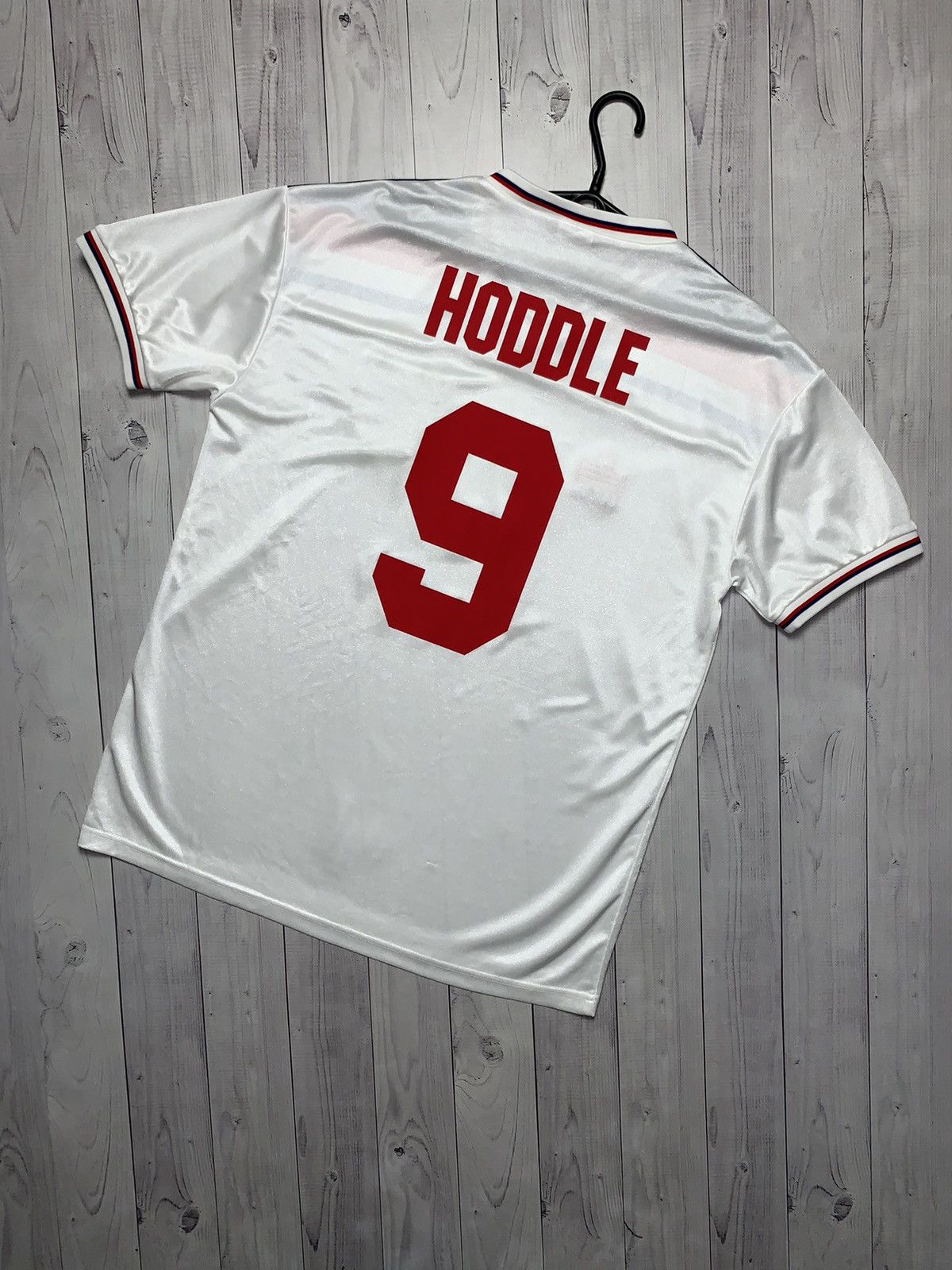 Vintage Vintage soccer jersey England Hoddle 9 admiral Size US XL / EU 56 / 4 - 1 Thumbnail