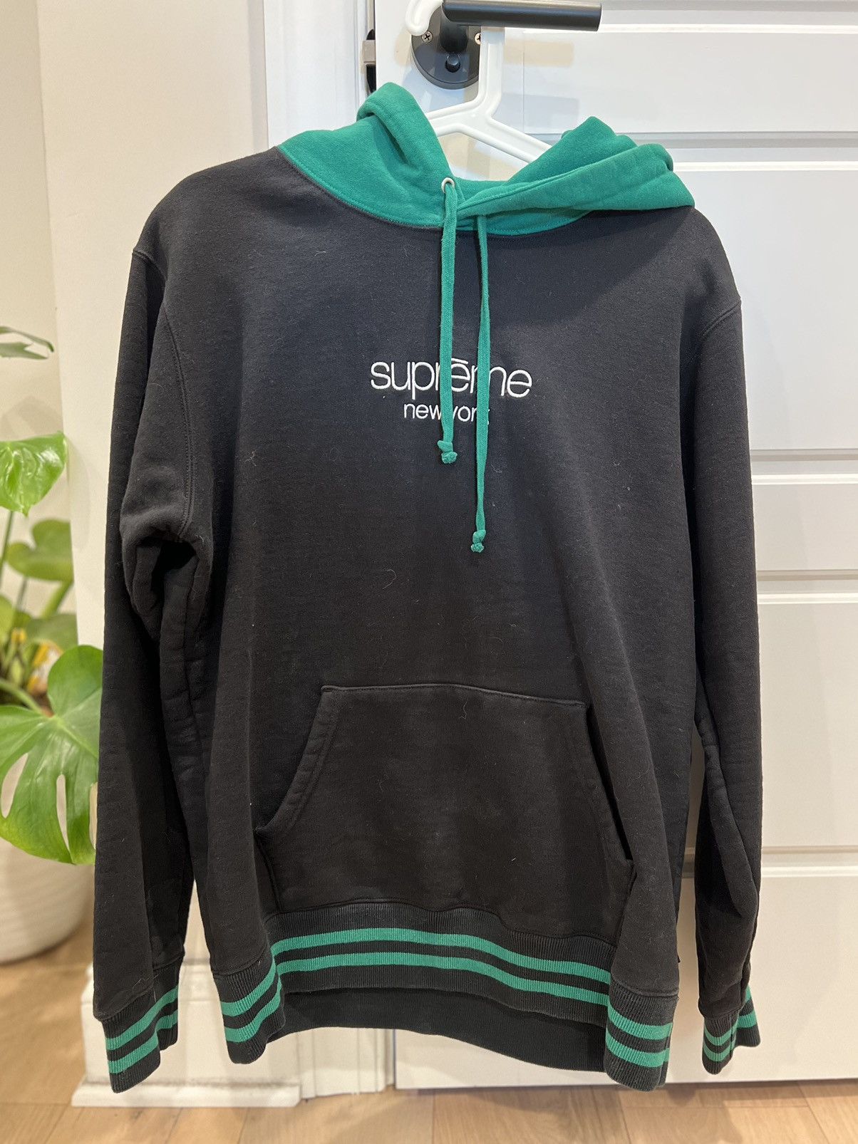 Supreme Supreme winter hoodie Size US M / EU 48-50 / 2 - 1 Thumbnail