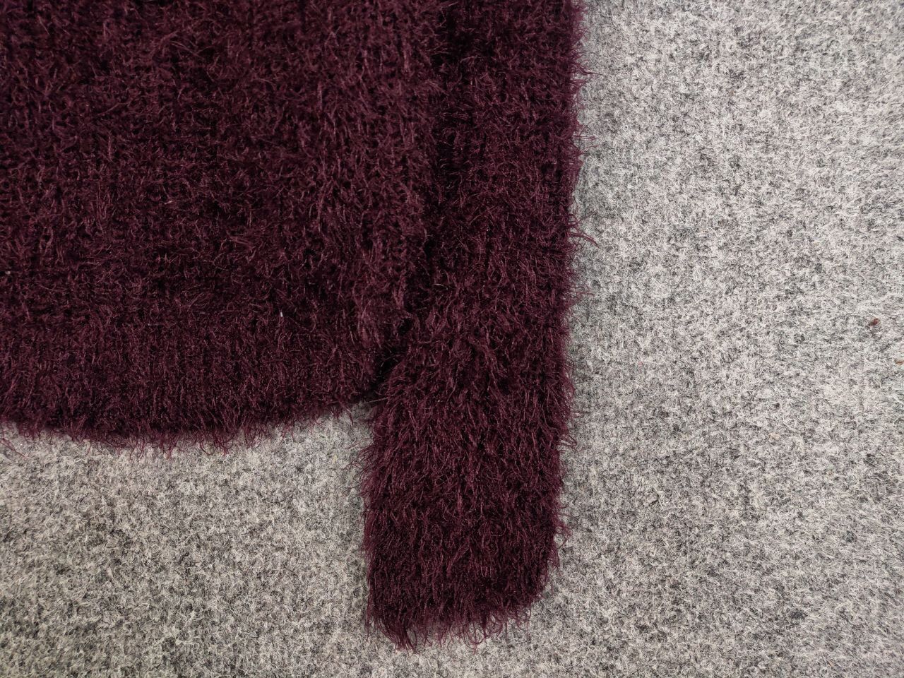 Japanese Brand Vintage Japanese Mohair Style Fuzzy Crewneck Sweater Size S / US 4 / IT 40 - 10 Thumbnail