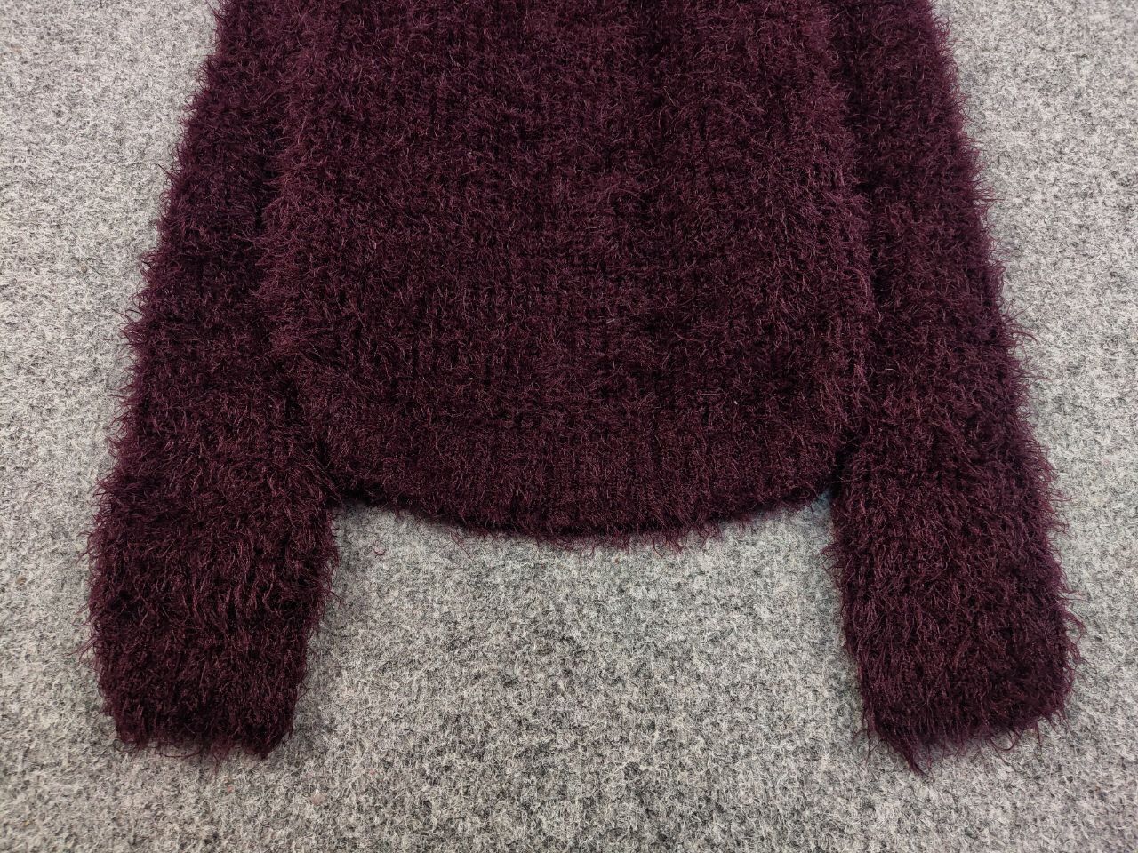Japanese Brand Vintage Japanese Mohair Style Fuzzy Crewneck Sweater Size S / US 4 / IT 40 - 9 Thumbnail