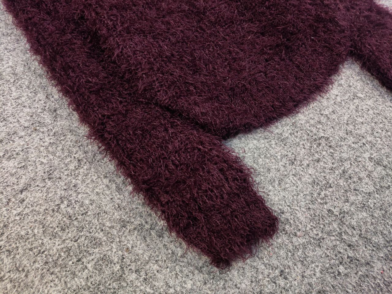 Japanese Brand Vintage Japanese Mohair Style Fuzzy Crewneck Sweater Size S / US 4 / IT 40 - 6 Thumbnail
