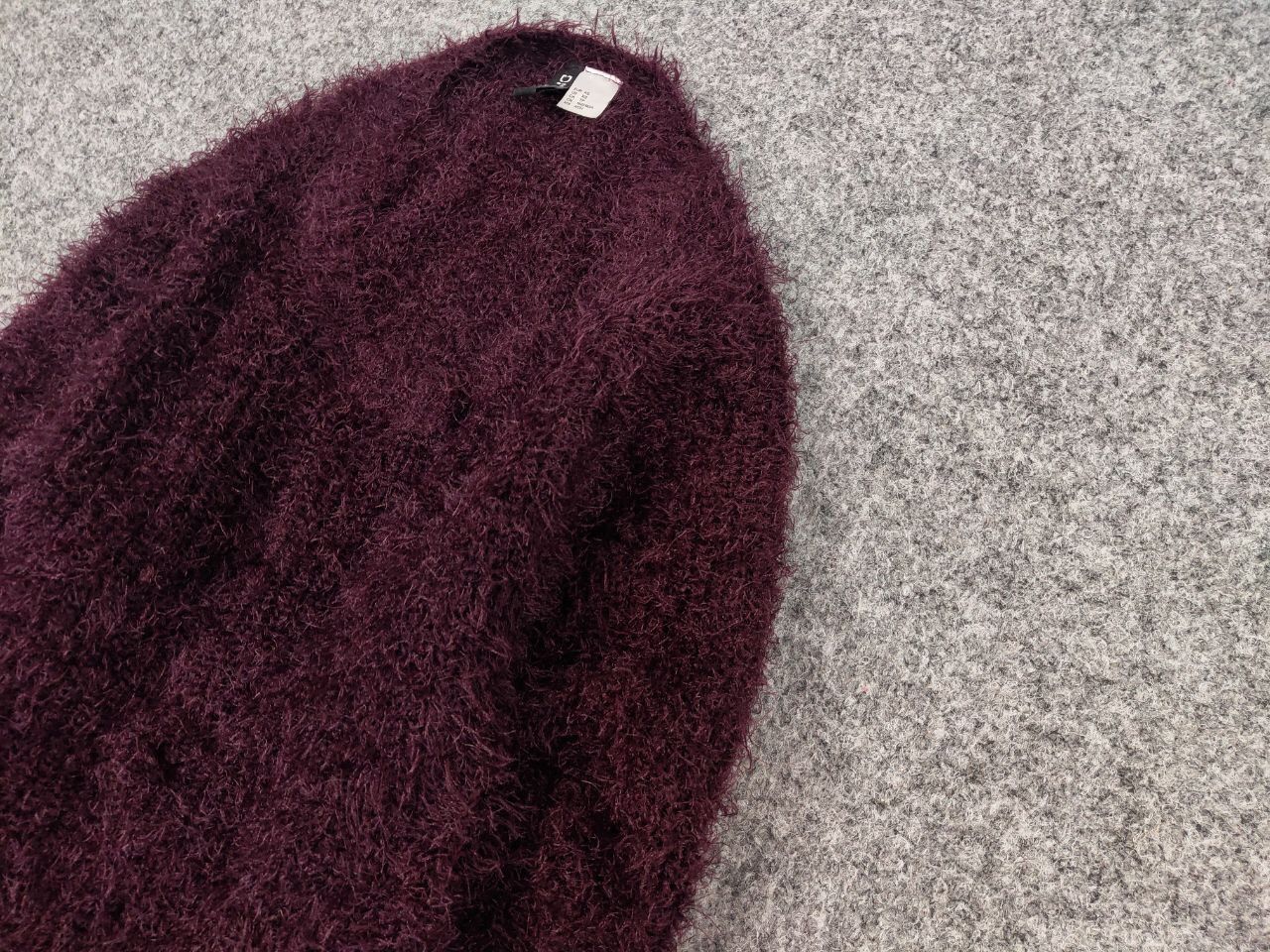 Japanese Brand Vintage Japanese Mohair Style Fuzzy Crewneck Sweater Size S / US 4 / IT 40 - 4 Thumbnail