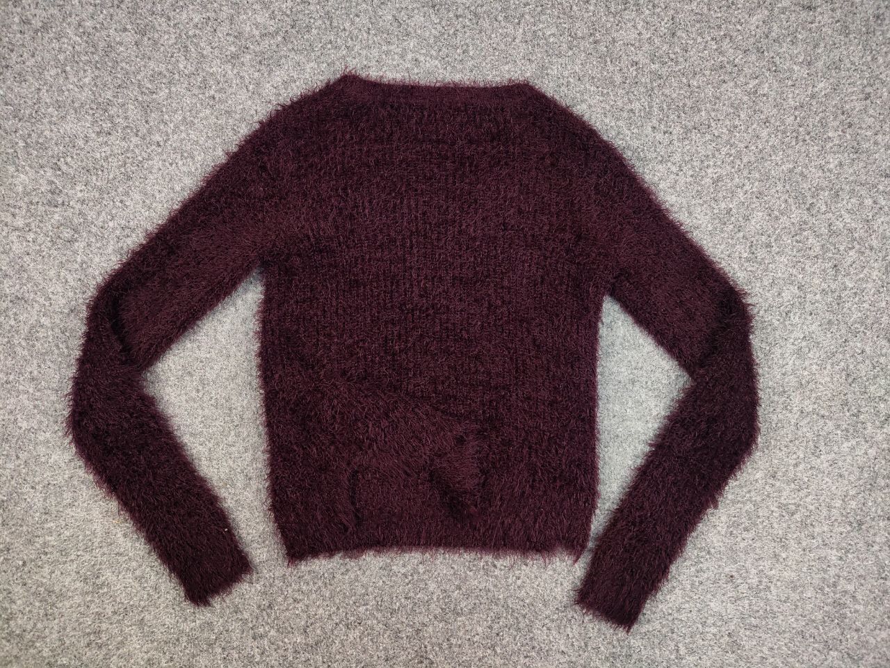 Japanese Brand Vintage Japanese Mohair Style Fuzzy Crewneck Sweater Size S / US 4 / IT 40 - 18 Thumbnail