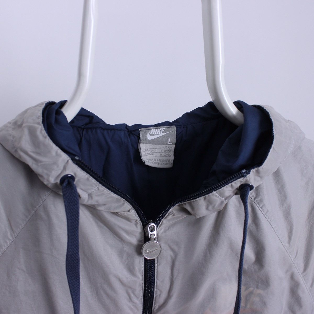 Nike Vintage Nike Track Top Jacket Windbreaker Size US L / EU 52-54 / 3 - 3 Thumbnail