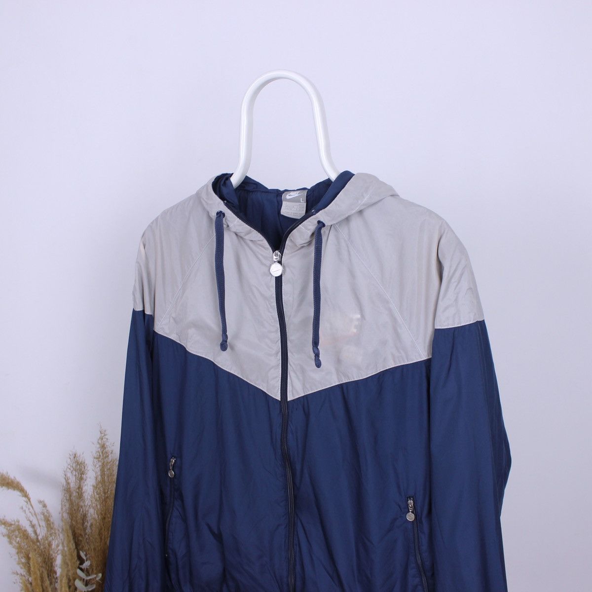 Nike Vintage Nike Track Top Jacket Windbreaker Size US L / EU 52-54 / 3 - 1 Thumbnail