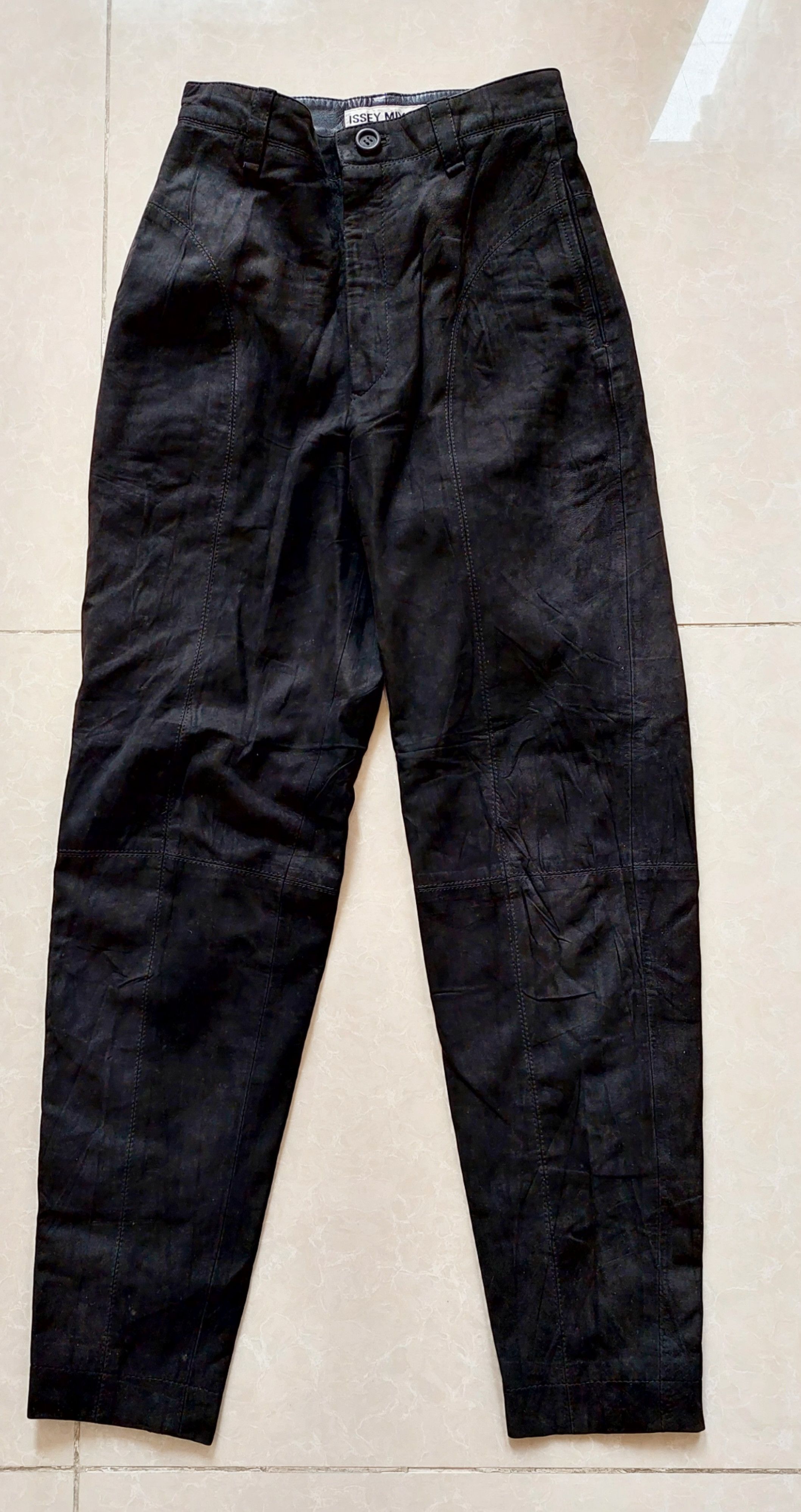 Issey Miyake × Japanese Brand Issey Miyake Thin Leather Pants Size US 31 - 1 Thumbnail