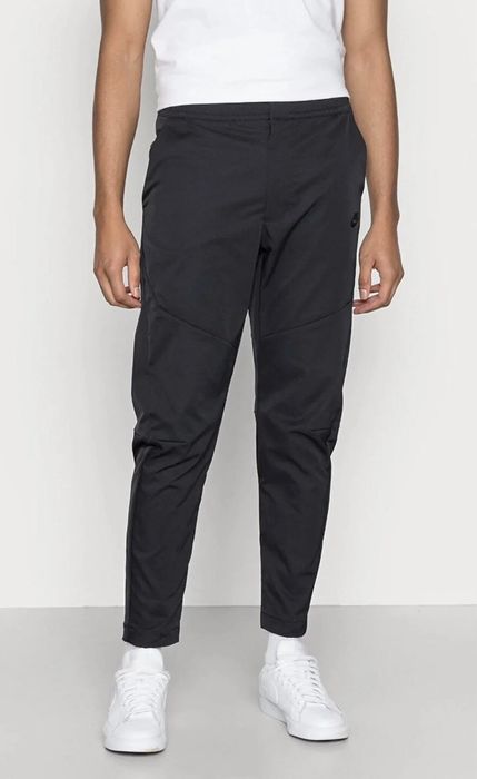 Nike Nike Tech Essentials Unlined Commuter Pants DR9101-010 | Grailed