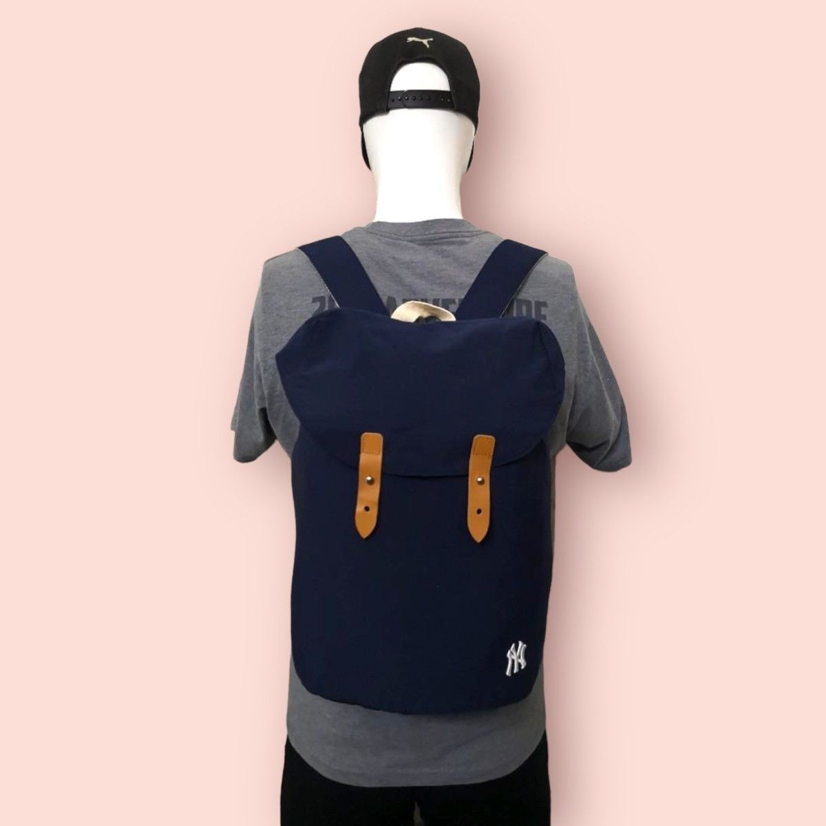 MLB Y2K NY YANKEES MLB DAYPACK/RUCKSACK Size ONE SIZE - 7 Thumbnail