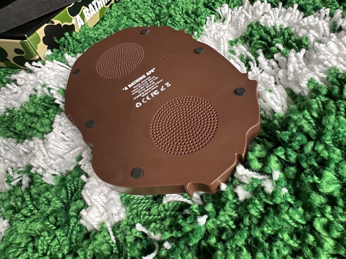Bape Bape Wireless Charging Pad +Watch Dock Ape Head Charger. Size ONE SIZE - 11 Thumbnail
