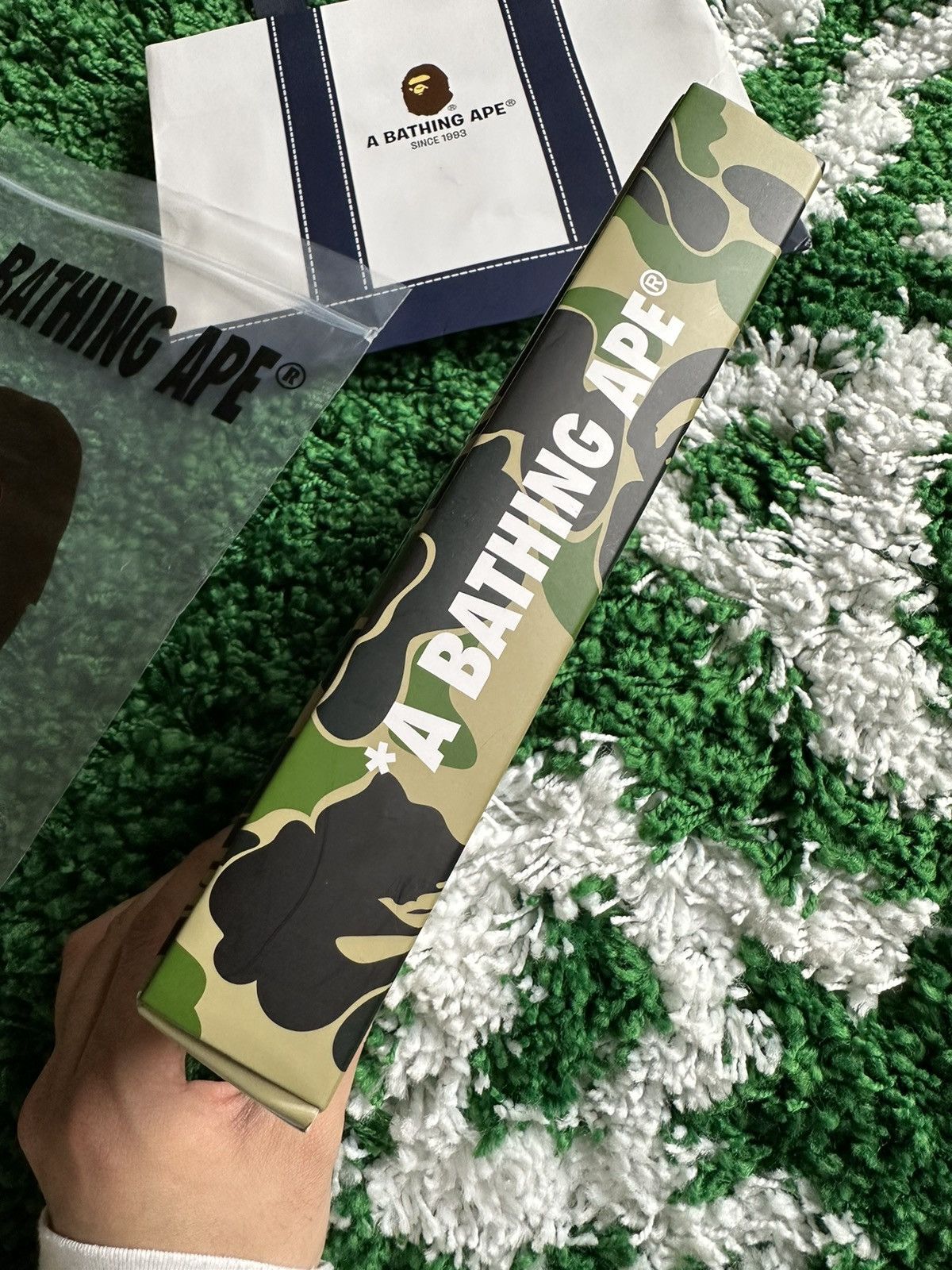 Bape Bape Wireless Charging Pad +Watch Dock Ape Head Charger. Size ONE SIZE - 3 Thumbnail