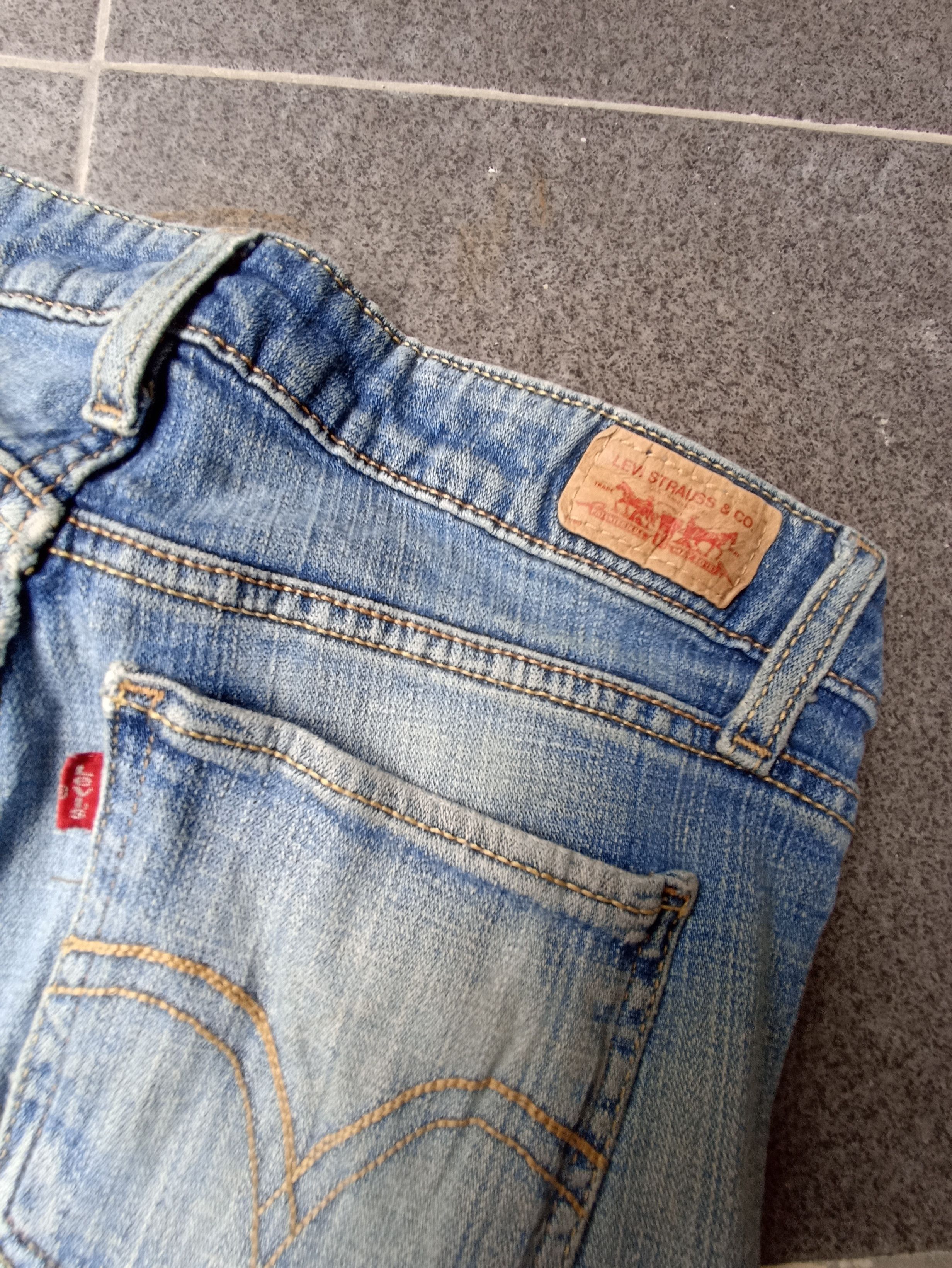 Jean × Levi's × Vintage Vintage Levis 518 Superlow Fit Blue Wash Jeans - J230 Size 29" - 9 Thumbnail