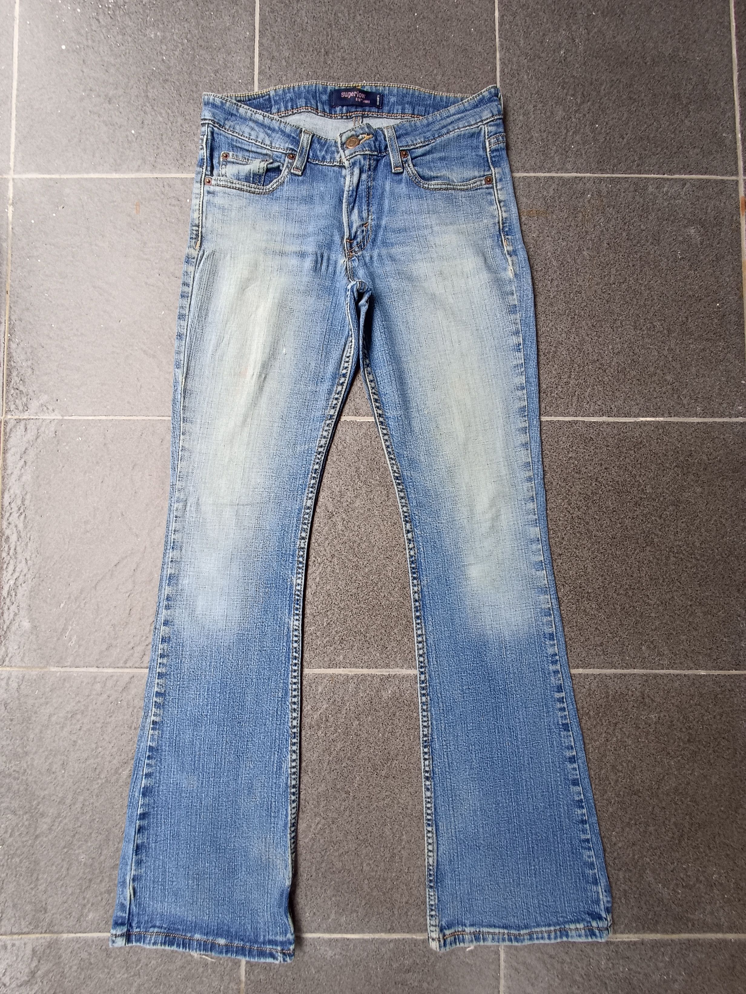 Jean × Levi's × Vintage Vintage Levis 518 Superlow Fit Blue Wash Jeans - J230 Size 29" - 1 Thumbnail
