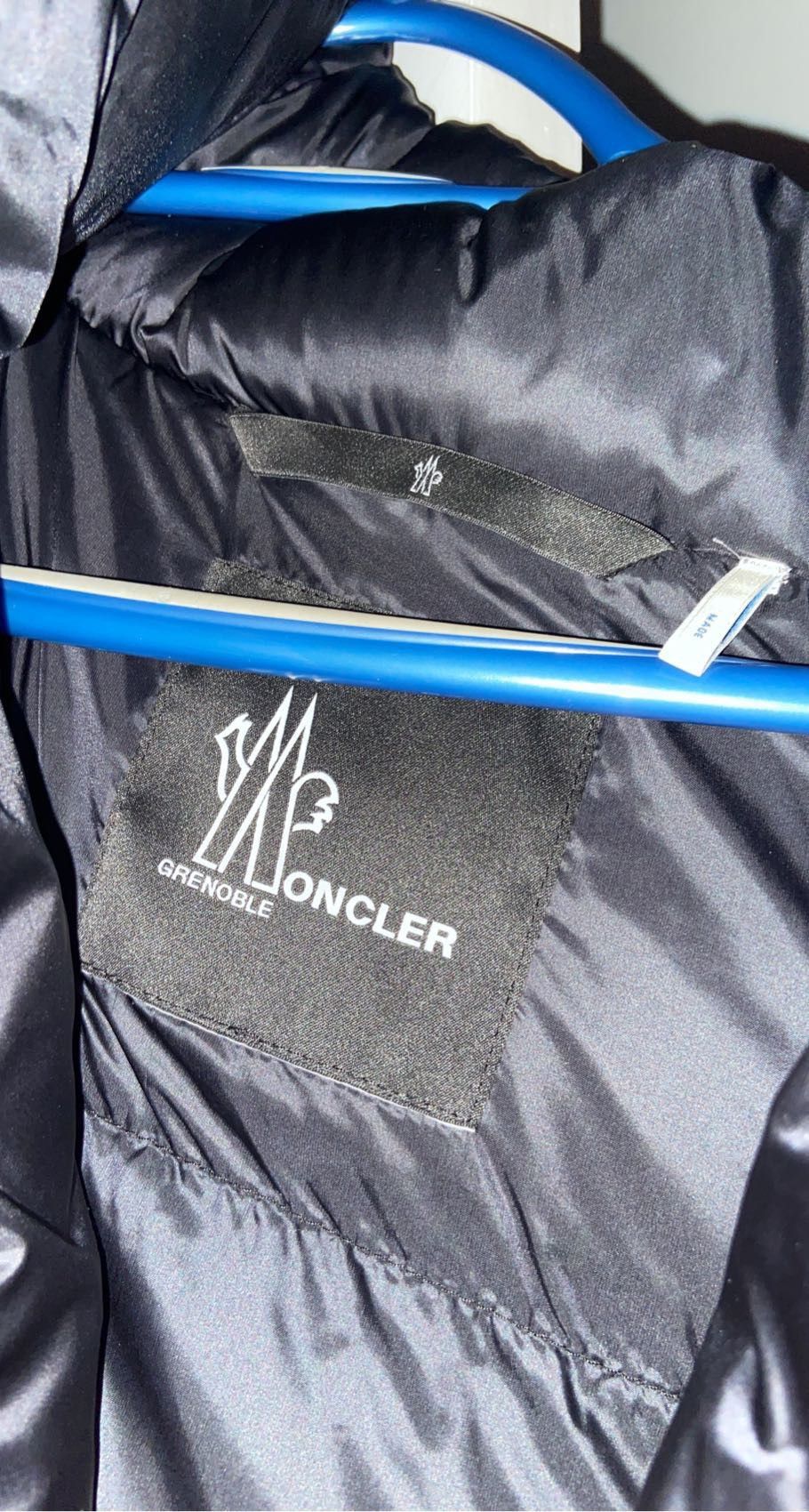 Moncler Moncler Grenoble “Verrand” Red Down Puffer FW20 Size 4 (XL) Size US XL / EU 56 / 4 - 15 Thumbnail