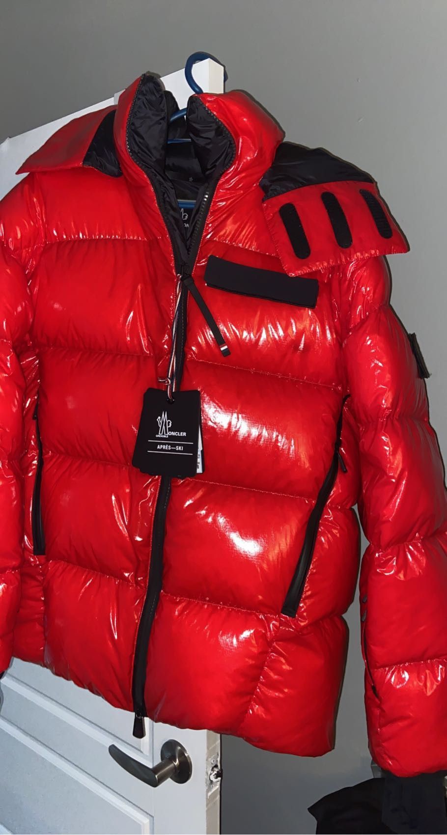 Moncler Moncler Grenoble “Verrand” Red Down Puffer FW20 Size 4 (XL) Size US XL / EU 56 / 4 - 9 Thumbnail