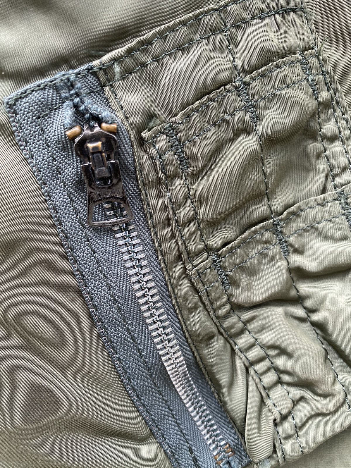 Alpha Industries × Vintage Vintage U.S.A Alpha Military Bomber Jacket nice designer Size US L / EU 52-54 / 3 - 12 Thumbnail
