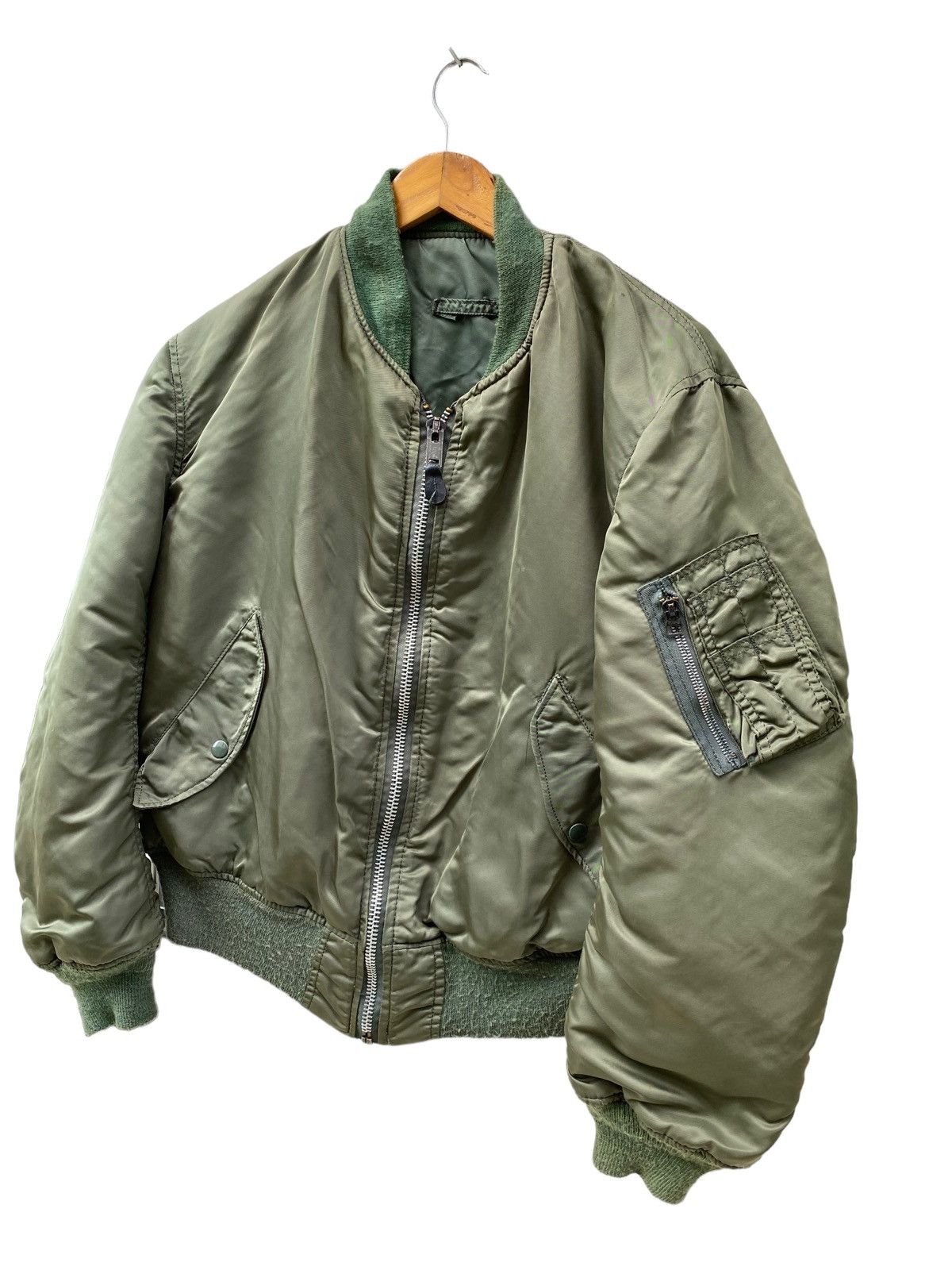 Alpha Industries × Vintage Vintage U.S.A Alpha Military Bomber Jacket nice designer Size US L / EU 52-54 / 3 - 11 Thumbnail