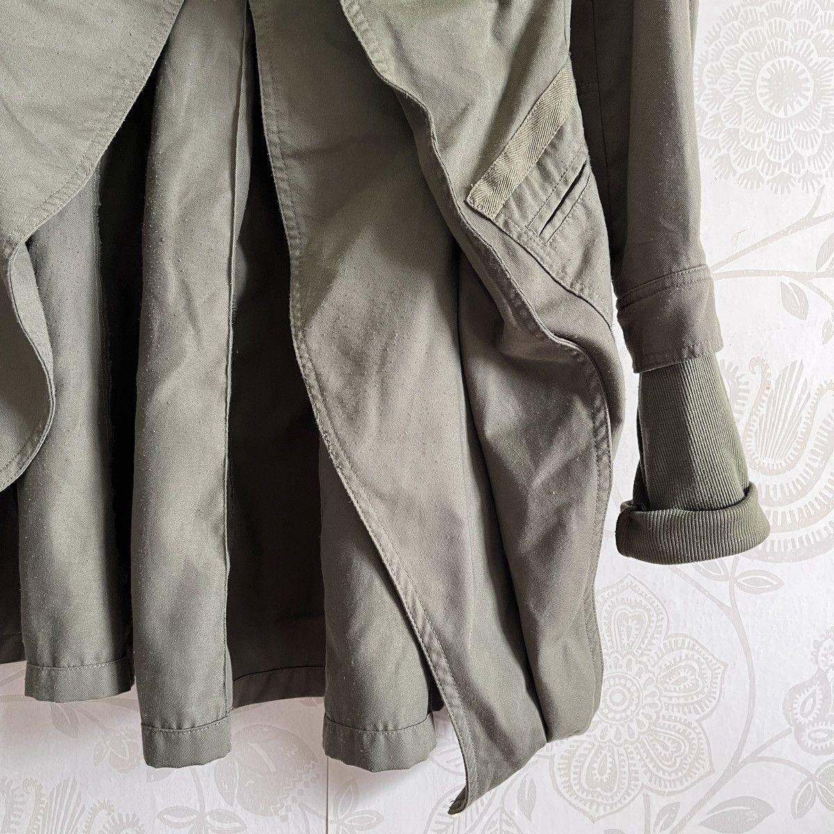 If Six Was Nine × Le Grande Bleu (L.G.B.) Seditionaries Bondage Under Cover Asymmetrical Army Parka Size US S / EU 44-46 / 1 - 6 Thumbnail